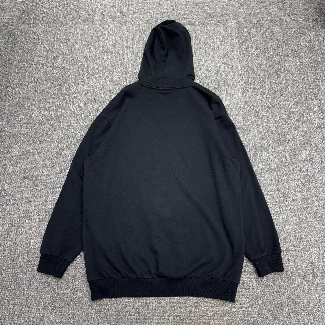 Celine celine printed hooded sweatshirt size M Size US M / EU 48-50 / 2 - 2 Thumbnail