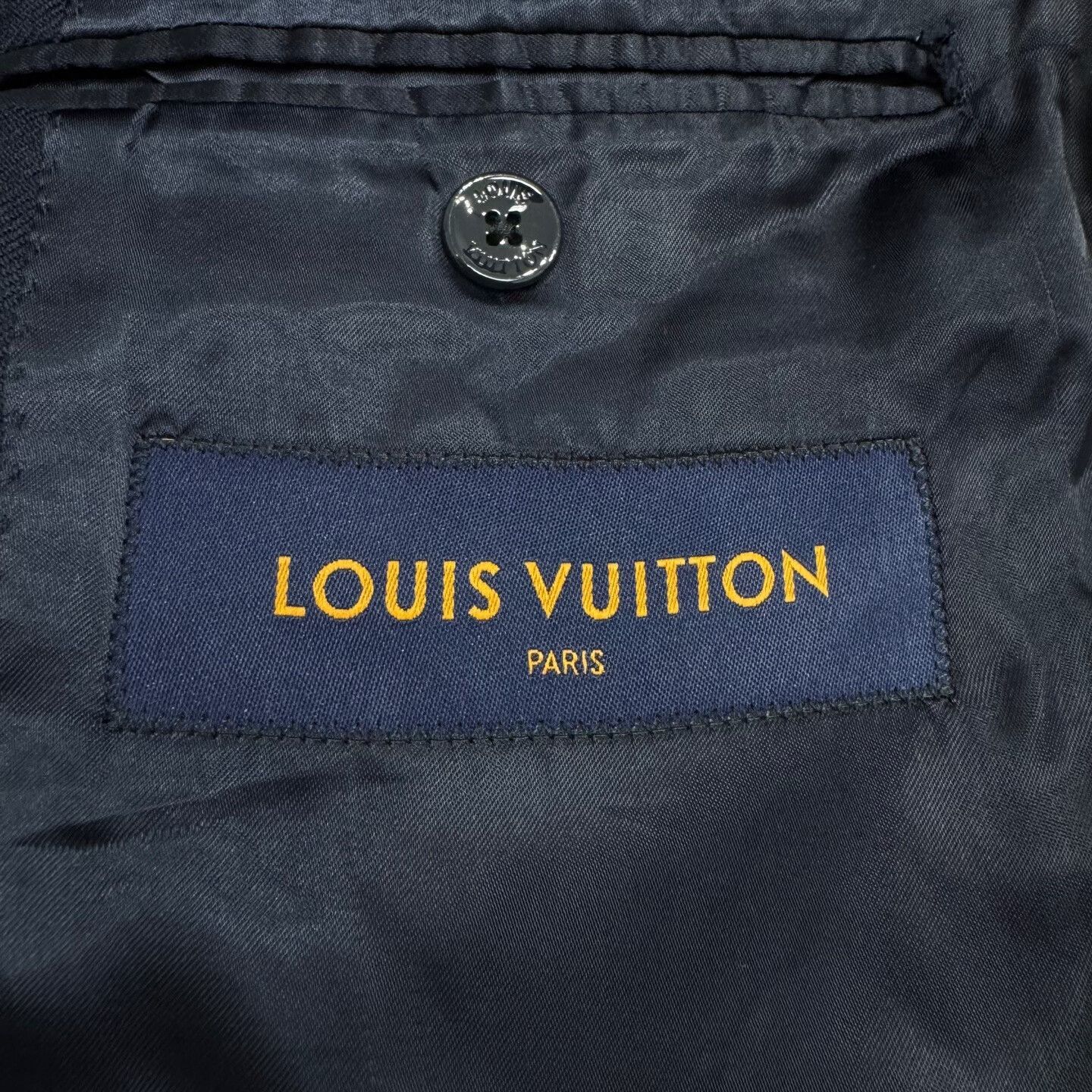 Louis Vuitton louis vuitton embossed clover wool blazer Size US L / EU 52-54 / 3 - 3 Thumbnail
