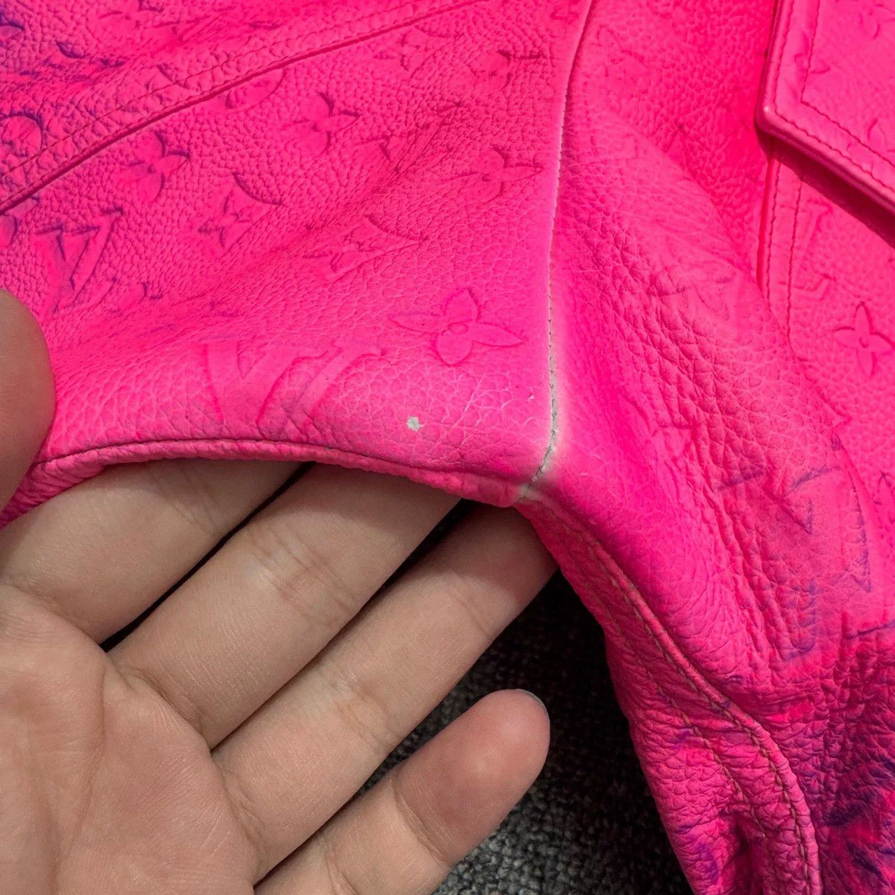Louis Vuitton louis vuitton vibrant gradient leather jacket Size US XXL / EU 58 / 5 - 5 Thumbnail