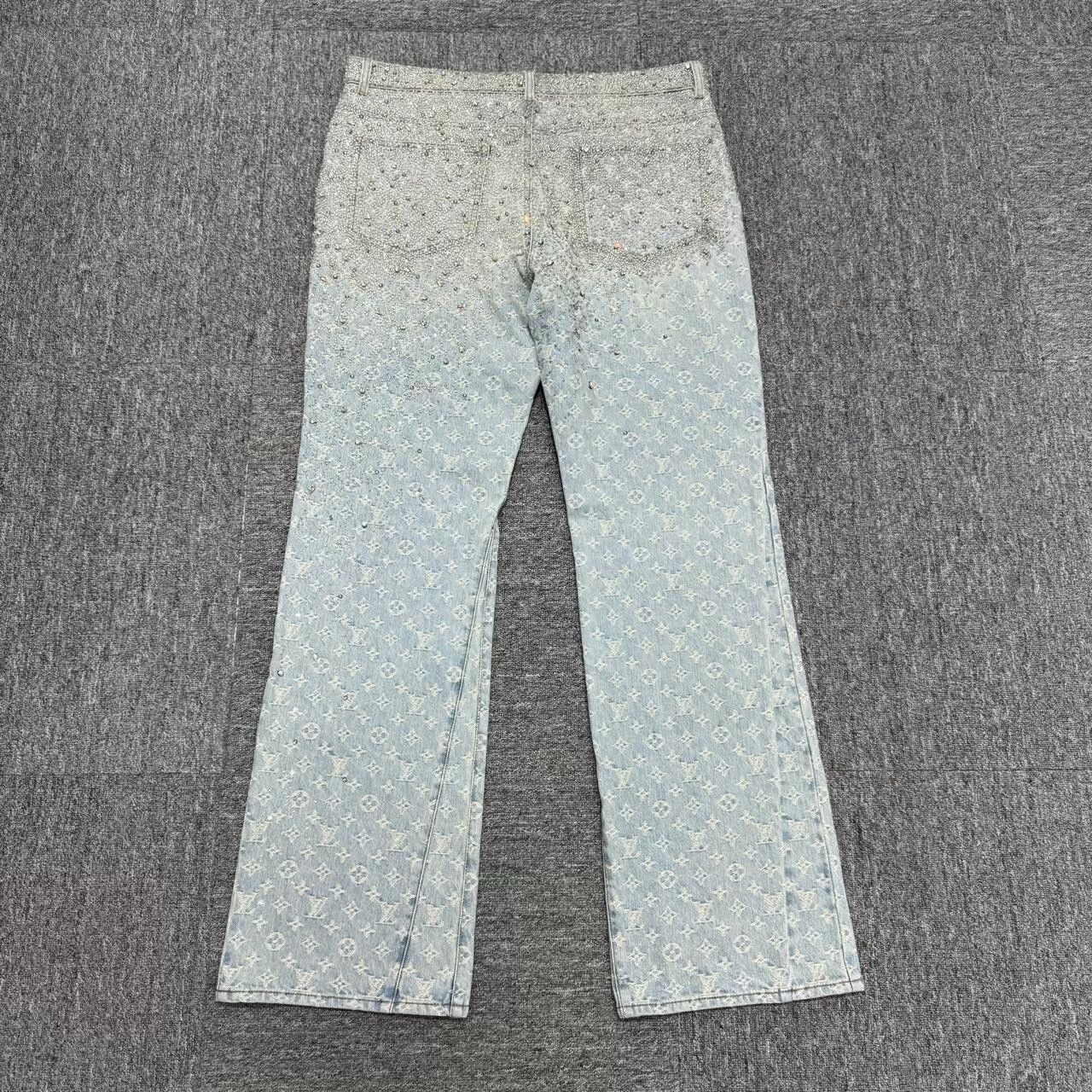 Louis Vuitton louis vuitton denim pants with sparkle design Size US 38 / EU 54 - 2 Thumbnail