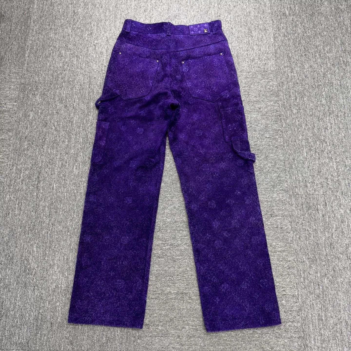Louis Vuitton louis vuitton purple suede work pants Size US 30 / EU 46 - 2 Thumbnail