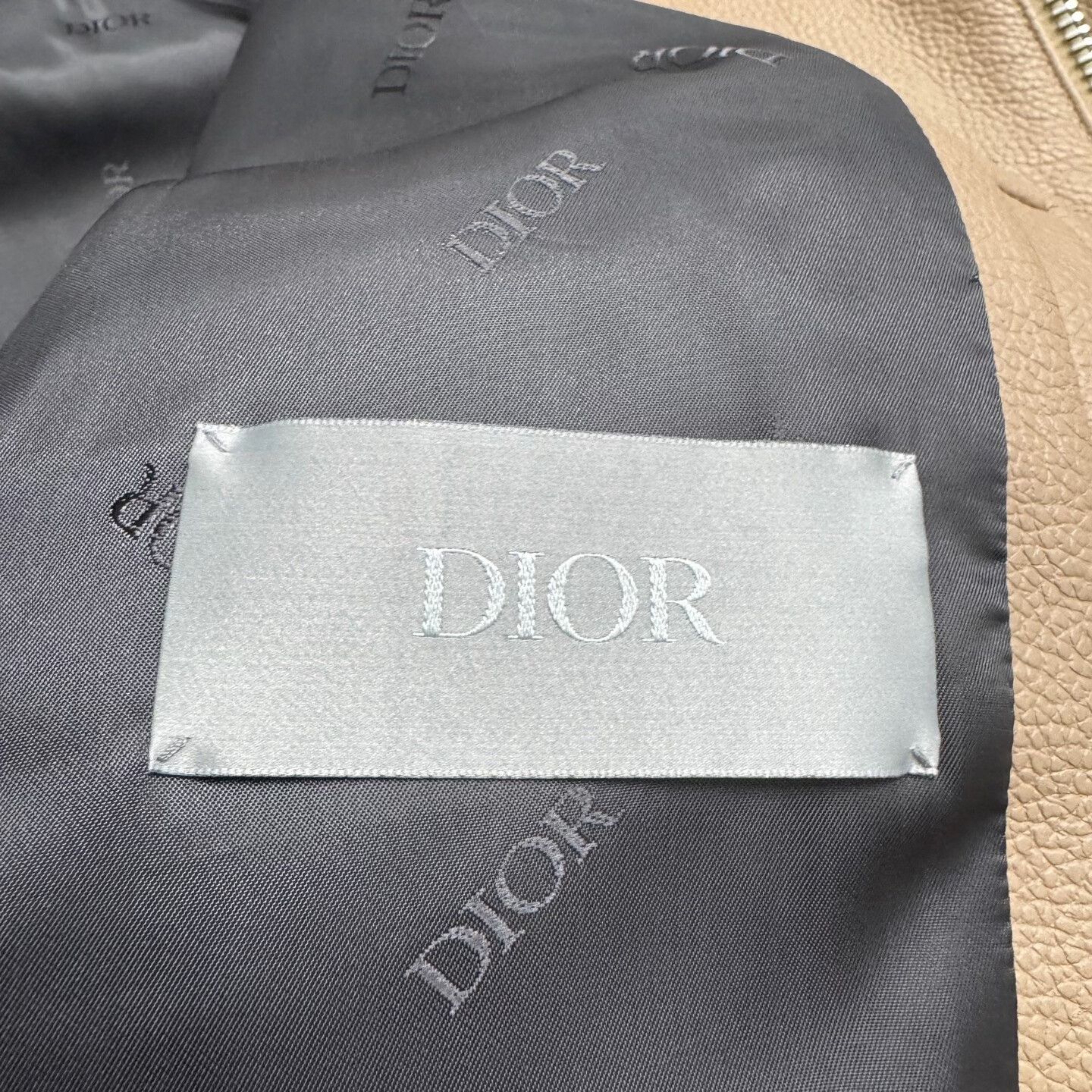 Dior beige shearling collar jacket from Dior Size US XXL / EU 58 / 5 - 3 Thumbnail