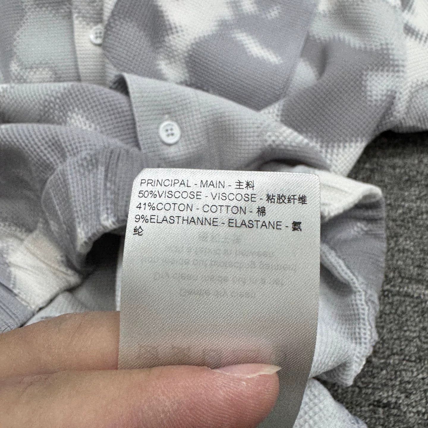 Louis Vuitton louis vuitton camouflage short sleeve shirt Size US M / EU 48-50 / 2 - 5 Thumbnail