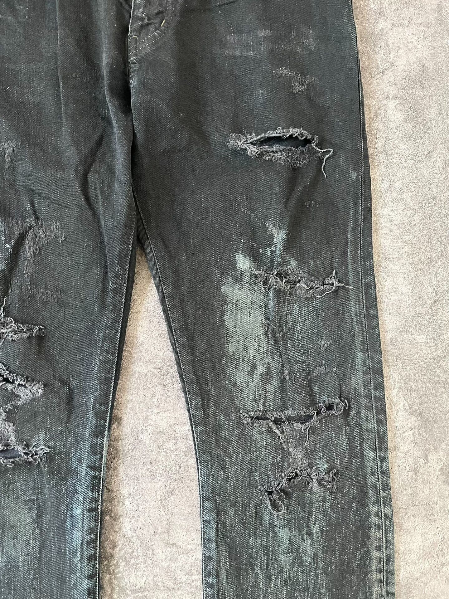 Saint Laurent Paris Saint Laurent Distressed Black Denim Jeans Size US 32 / EU 48 - 4 Thumbnail