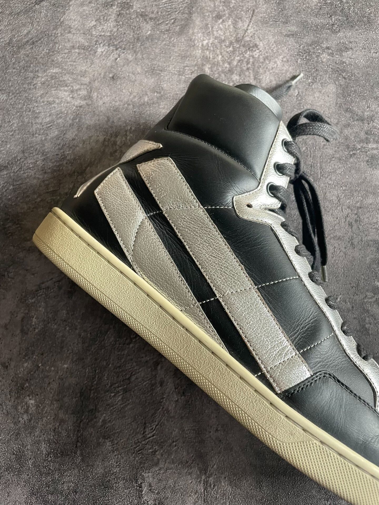 Saint Laurent Paris saint laurent black and silver high-top sneakers Size US 8 / EU 41 - 4 Thumbnail