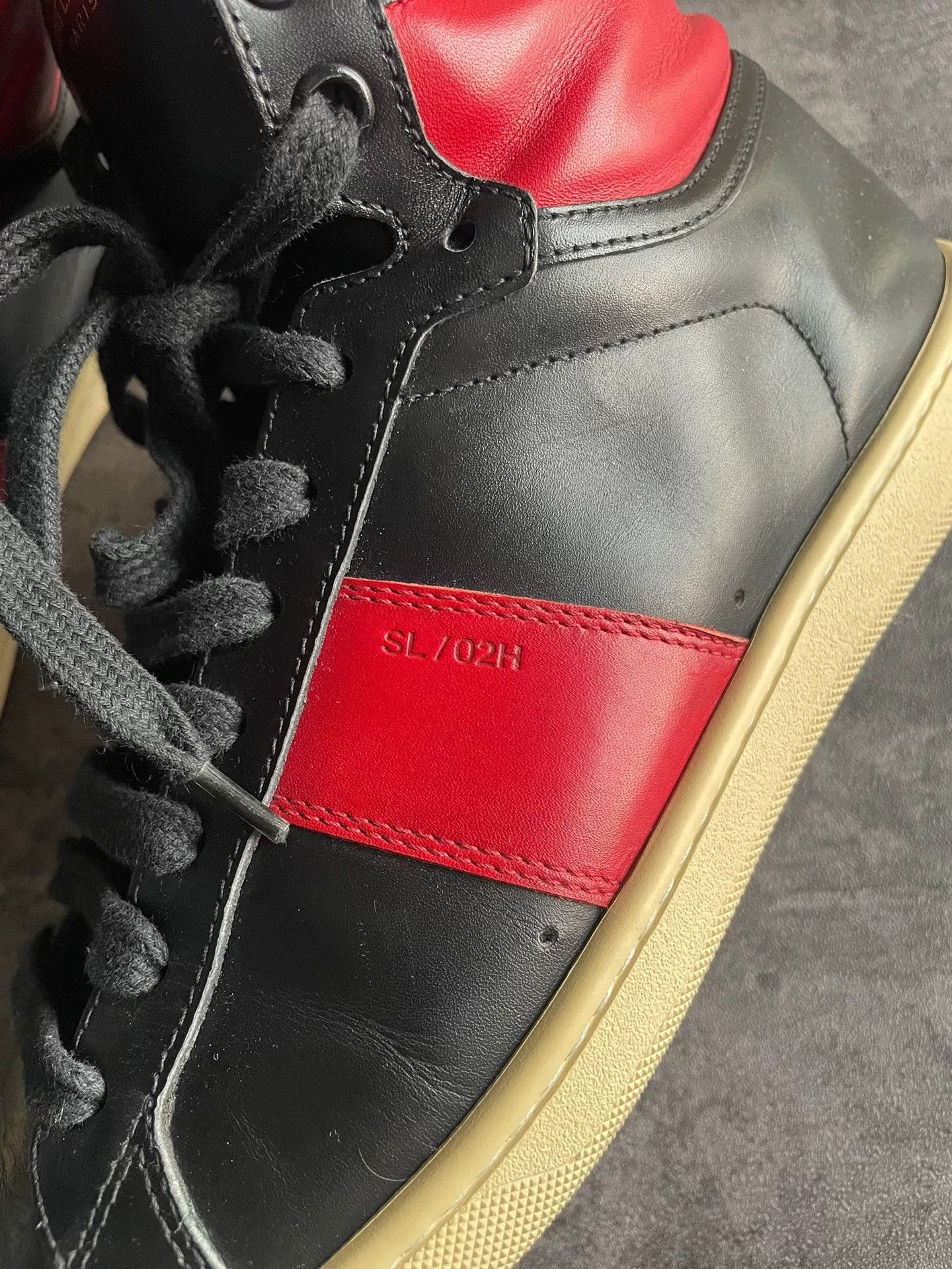 Saint Laurent Paris Saint Laurent Black and Red High-Top Sneakers Size US 8.5 / EU 41-42 - 4 Thumbnail