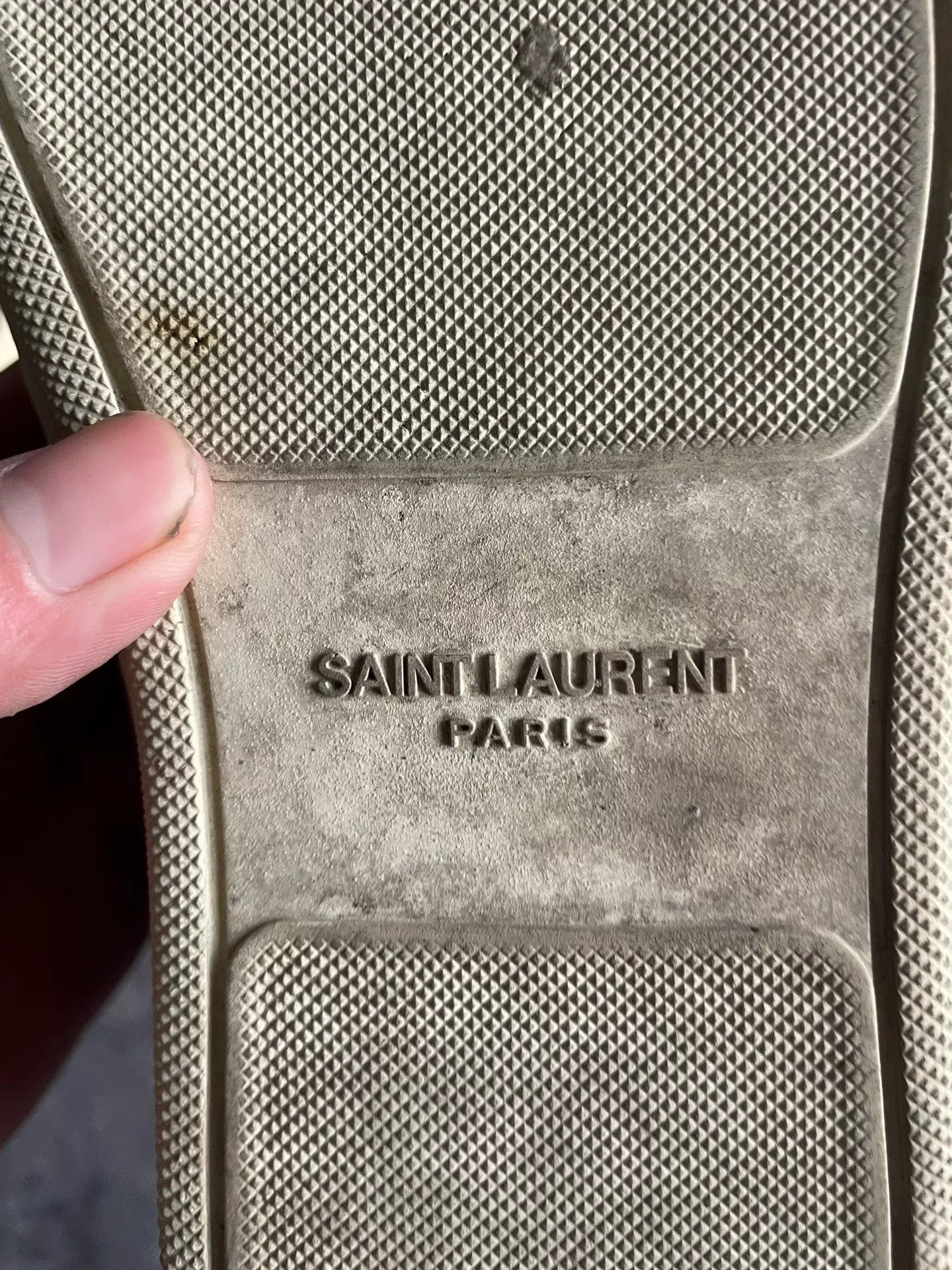 Saint Laurent Paris Saint Laurent Black and Red High-Top Sneakers Size US 8.5 / EU 41-42 - 7 Thumbnail