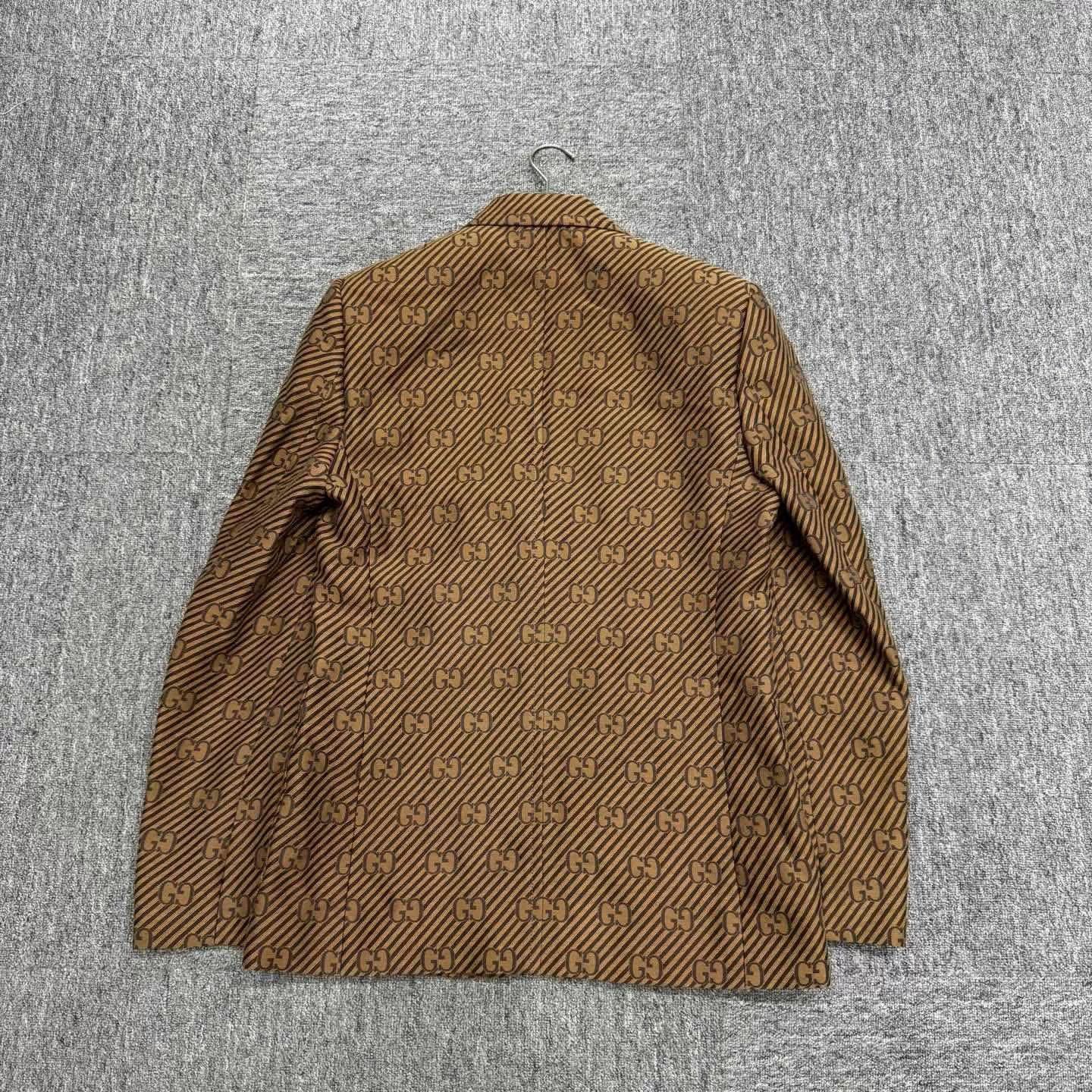 Gucci gucci double g patterned blazer jacket Size US L / EU 52-54 / 3 - 2 Thumbnail