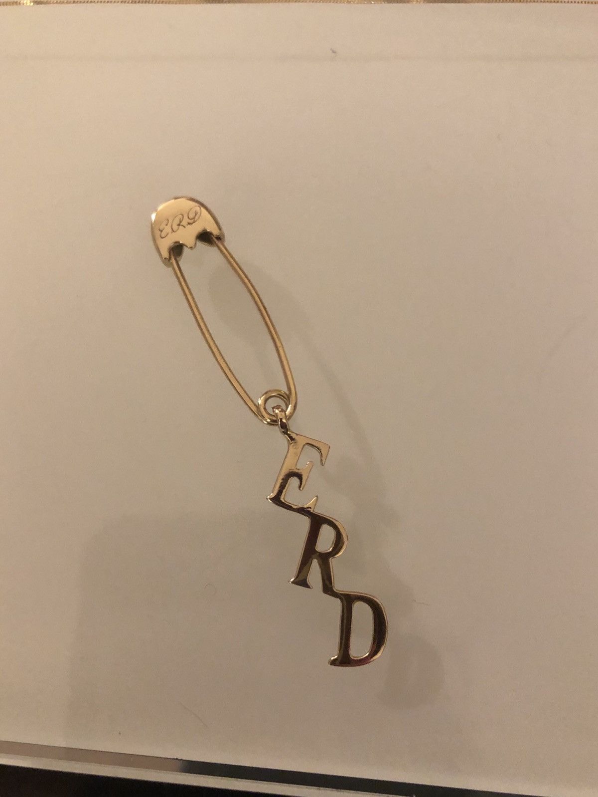 Enfants Riches Deprimes Enfants riches deprimes safety pin earring