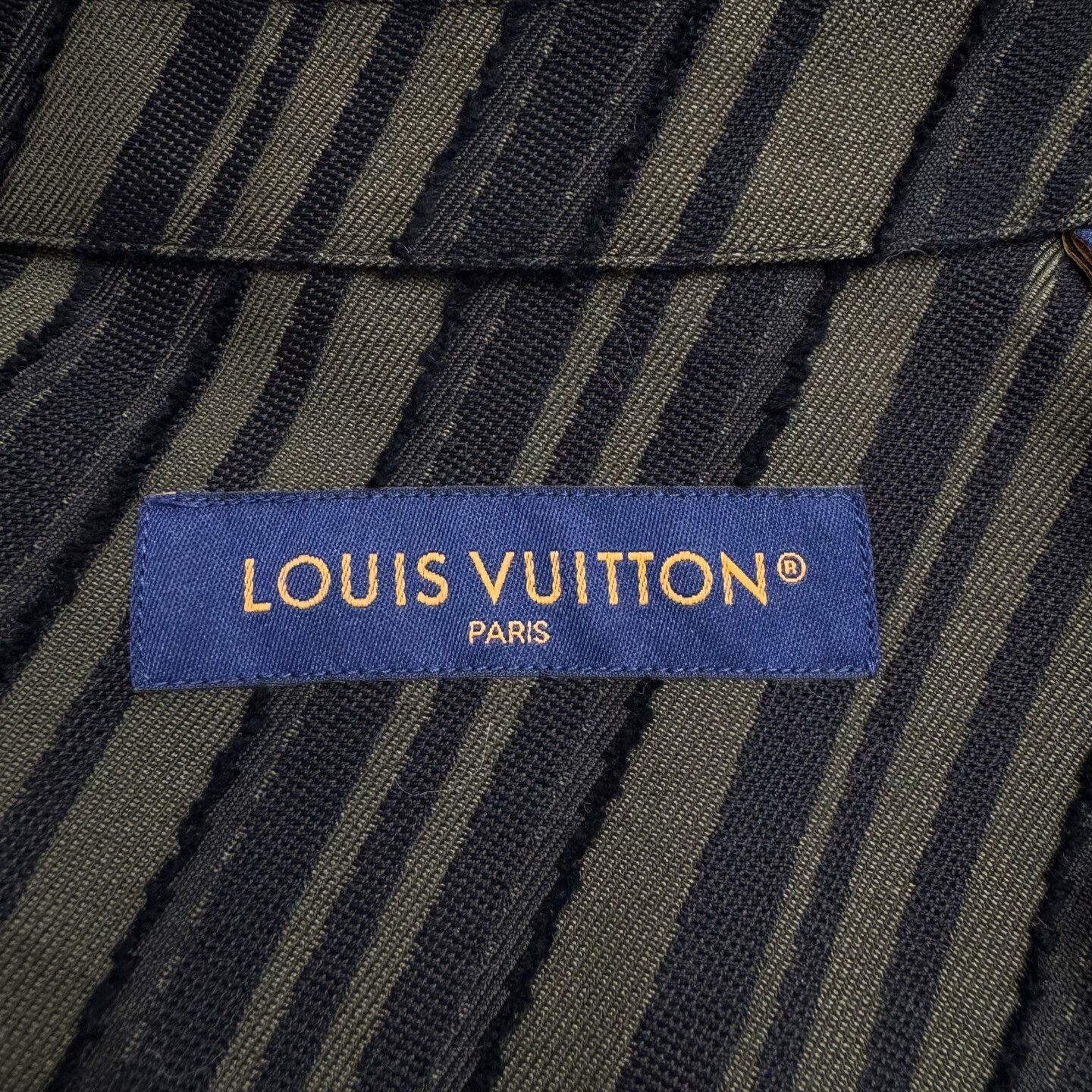 Louis Vuitton louis vuitton black green striped shirt Size US XL / EU 56 / 4 - 3 Thumbnail