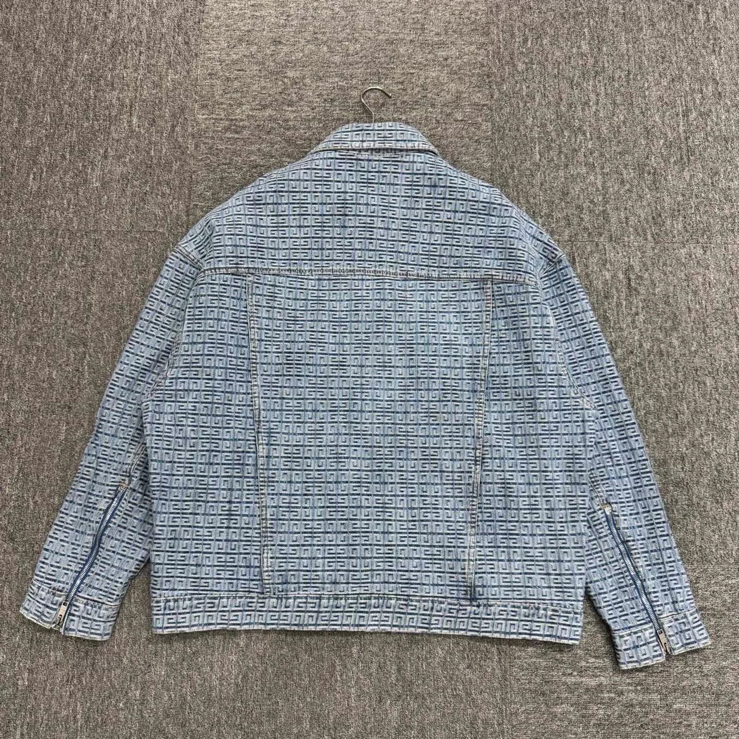 Givenchy Givenchy Logo Denim Jacket XXL Size Size US XXL / EU 58 / 5 - 2 Thumbnail