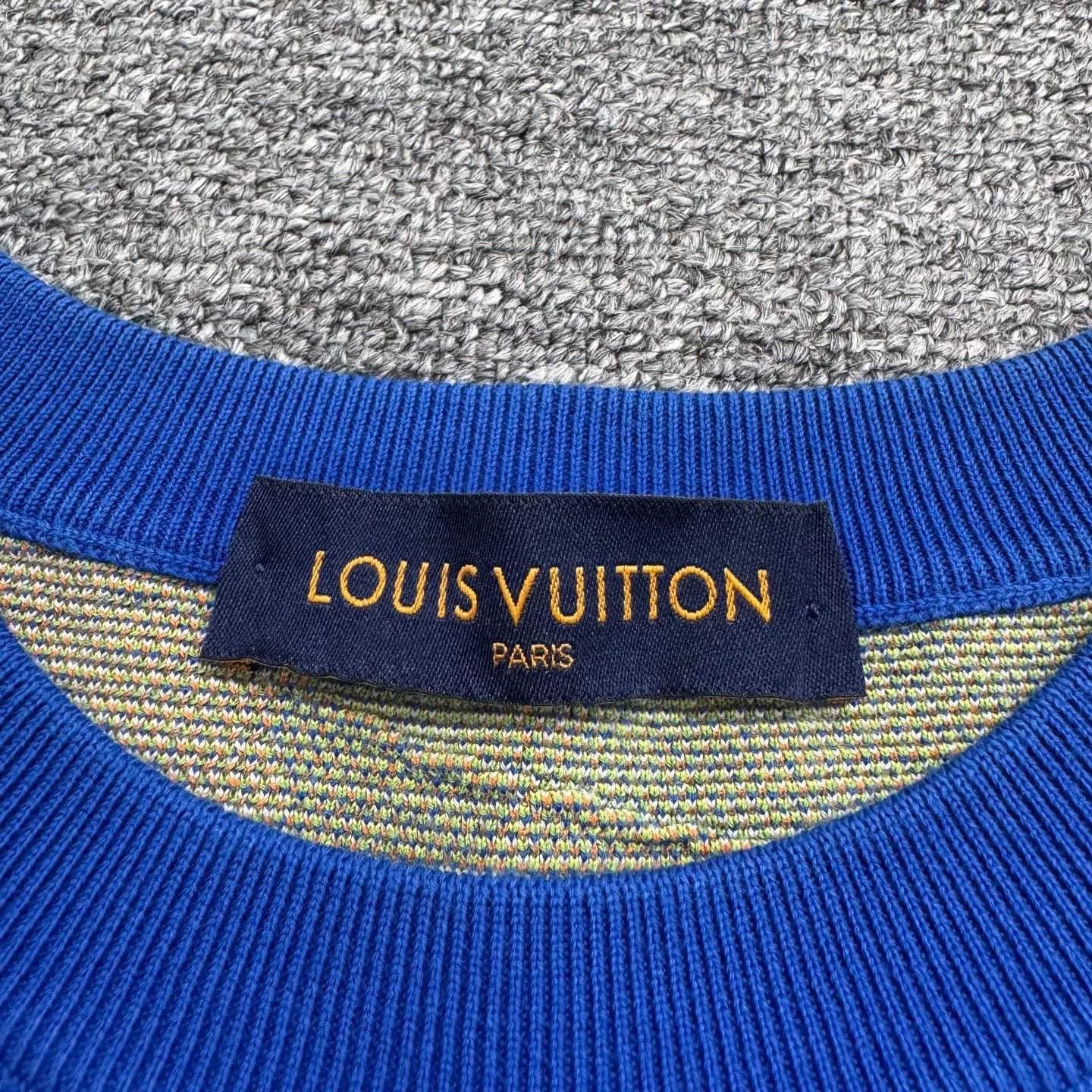Louis Vuitton louis vuitton short sleeve musical shirt Size US M / EU 48-50 / 2 - 3 Thumbnail