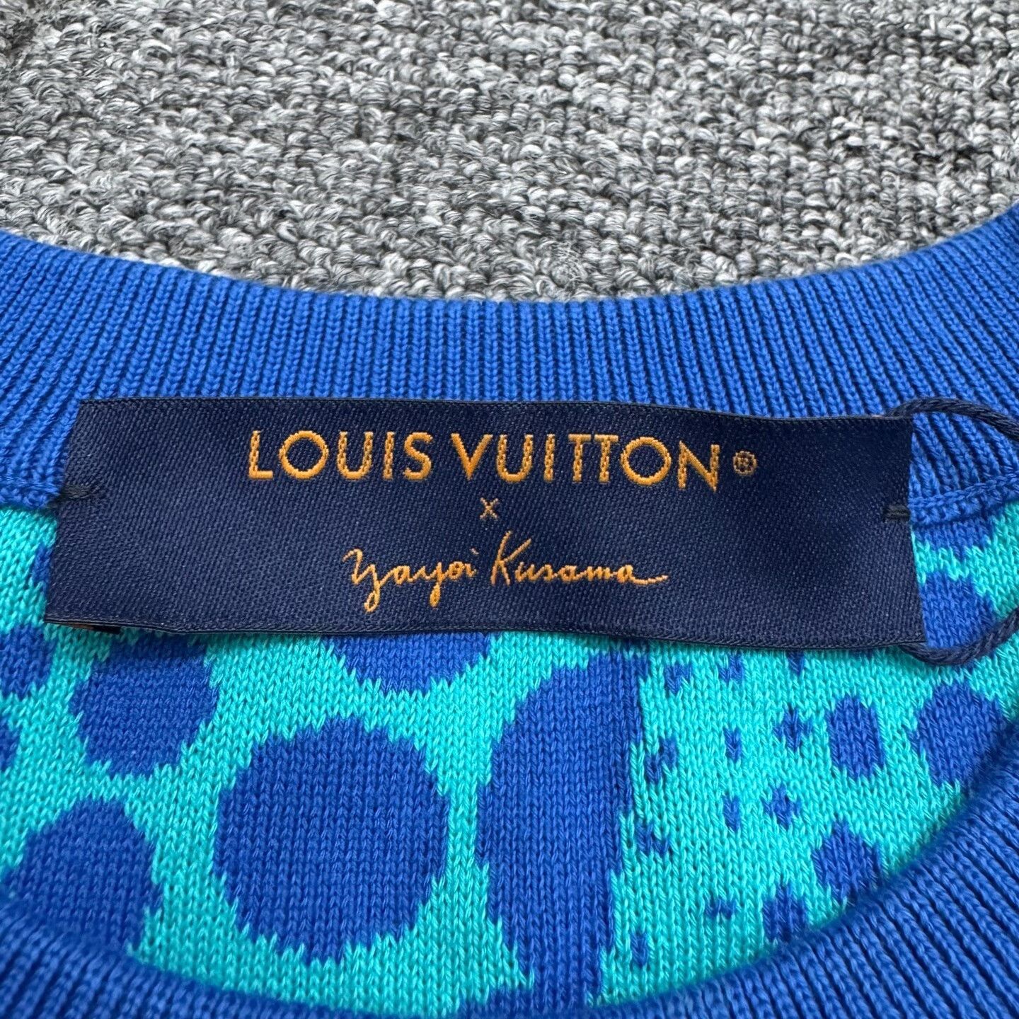 Louis Vuitton louis vuitton blue dot knit short sleeve Size US L / EU 52-54 / 3 - 3 Thumbnail