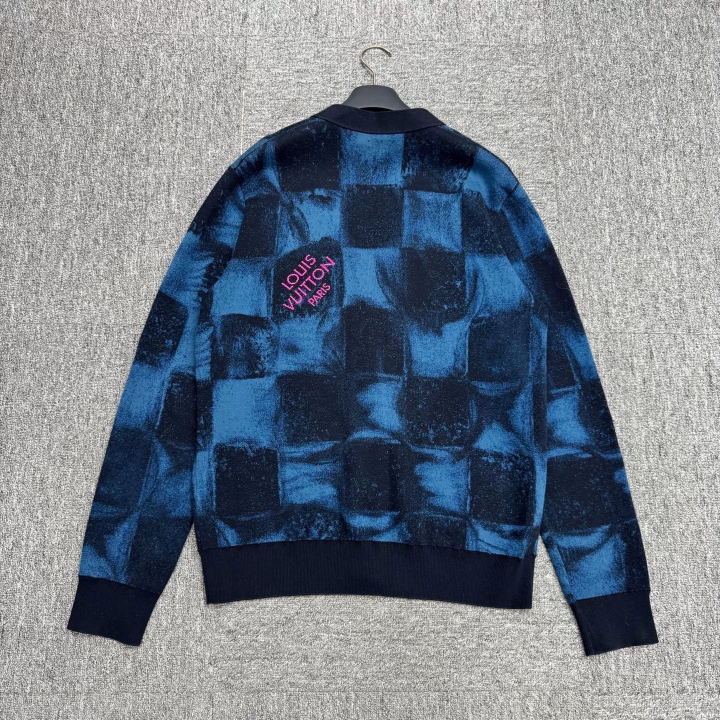 Louis Vuitton louis vuitton checkered knit cardigan Size US S / EU 44-46 / 1 - 2 Thumbnail