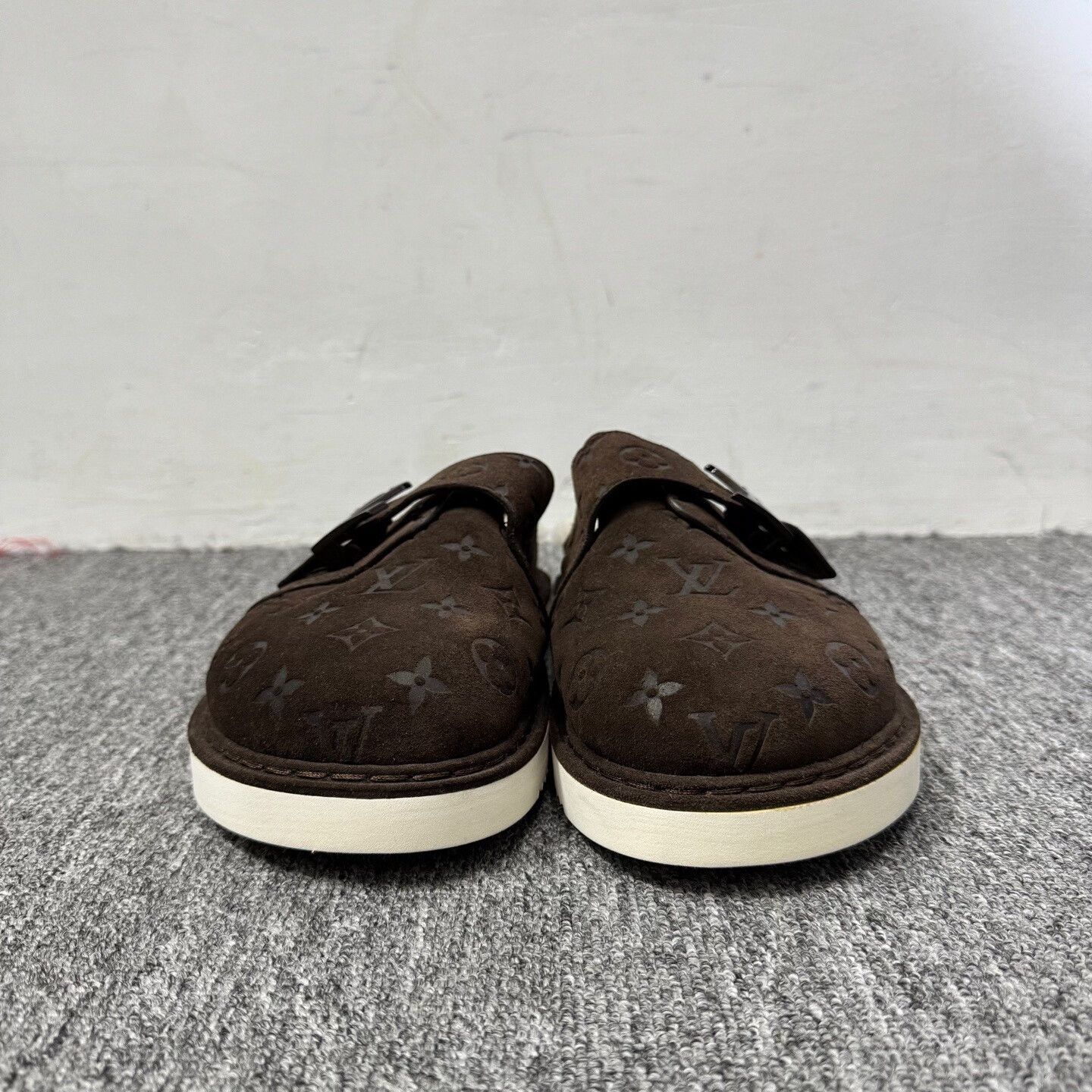 Louis Vuitton louis vuitton brown loafers with logo Size US 6 / EU 39 - 2 Thumbnail