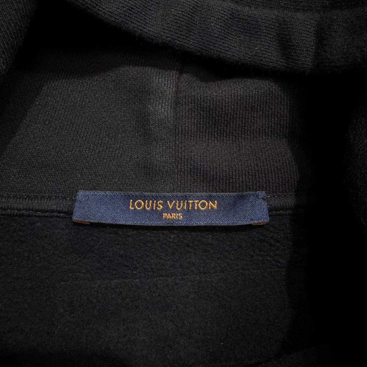 Louis Vuitton louis vuitton playful hooded sweatshirt Size US S / EU 44-46 / 1 - 3 Thumbnail