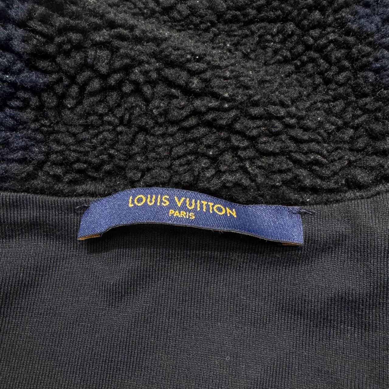 Louis Vuitton louis vuitton checkerboard teddy coat Size US S / EU 44-46 / 1 - 3 Thumbnail