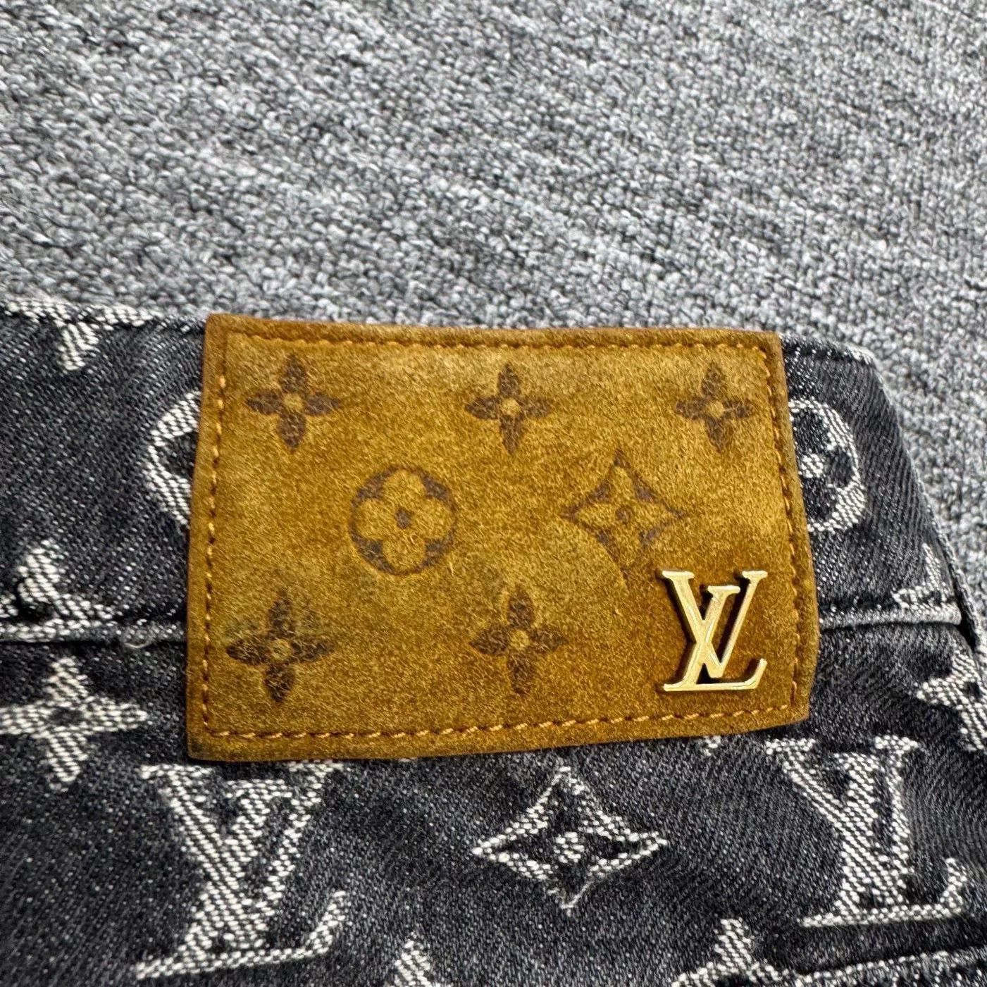 Louis Vuitton louis vuitton distressed embroidered denim pants Size US 29 - 3 Thumbnail