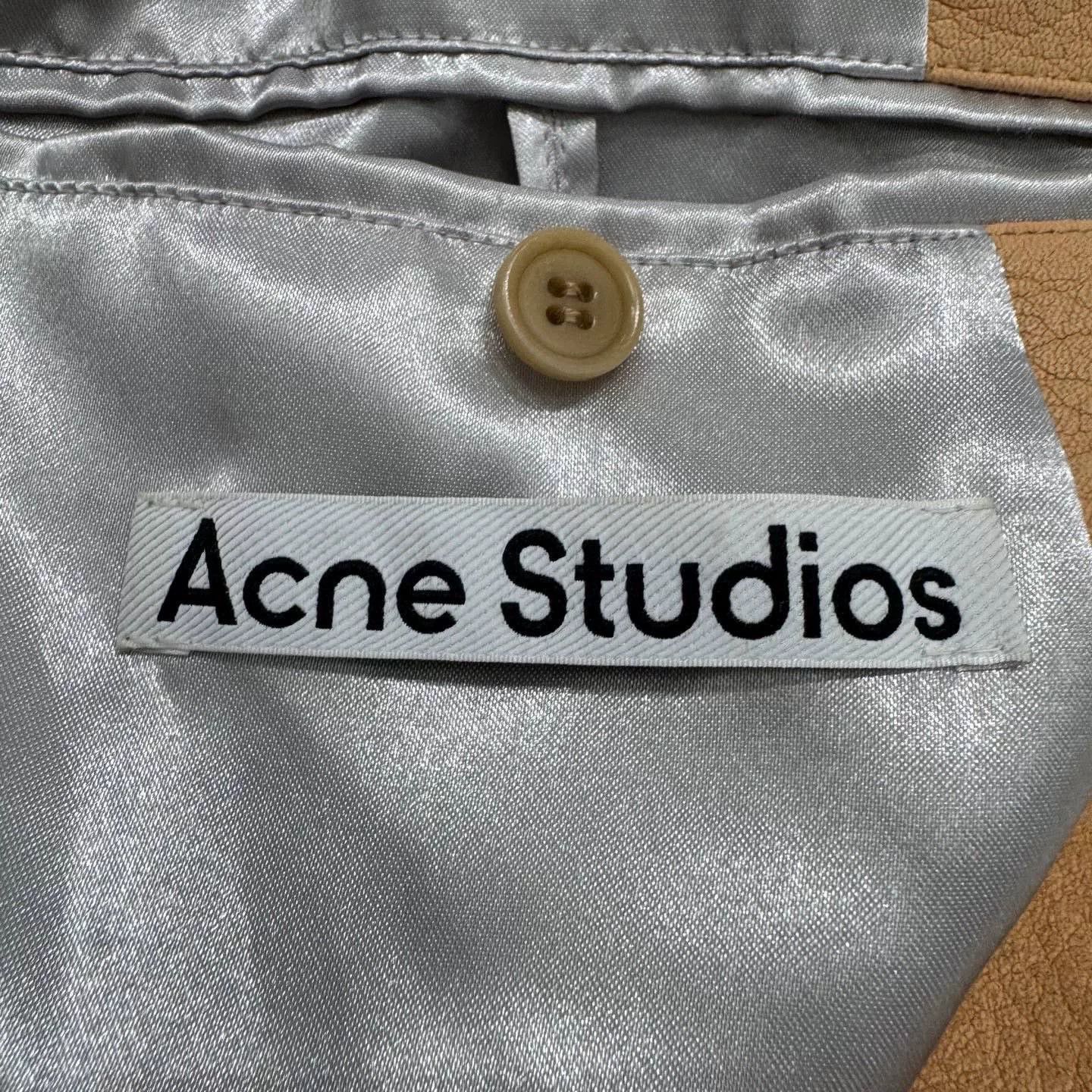 Acne Studios Acne Studios Distressed Leather Jacket Size US M / EU 48-50 / 2 - 3 Thumbnail
