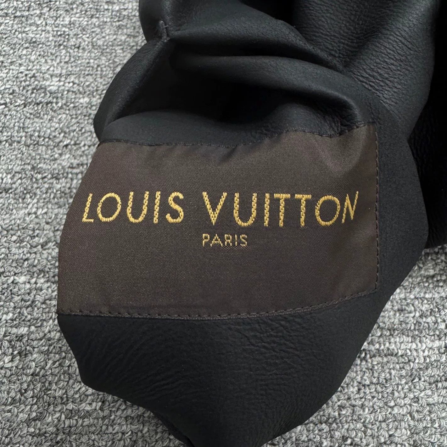 Louis Vuitton louis vuitton reversible lambskin jacket Size US L / EU 52-54 / 3 - 5 Thumbnail