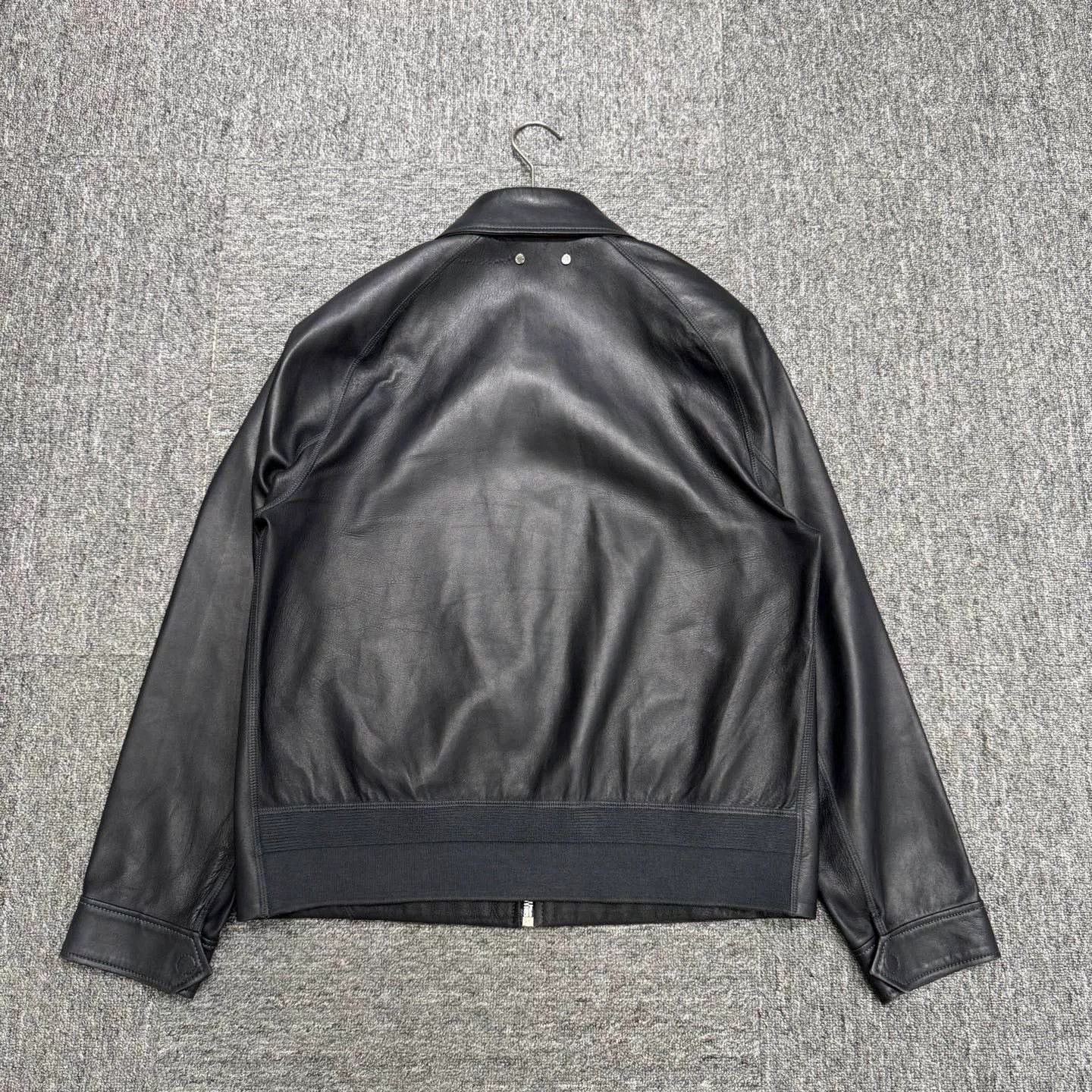Louis Vuitton louis vuitton reversible lambskin jacket Size US L / EU 52-54 / 3 - 3 Thumbnail
