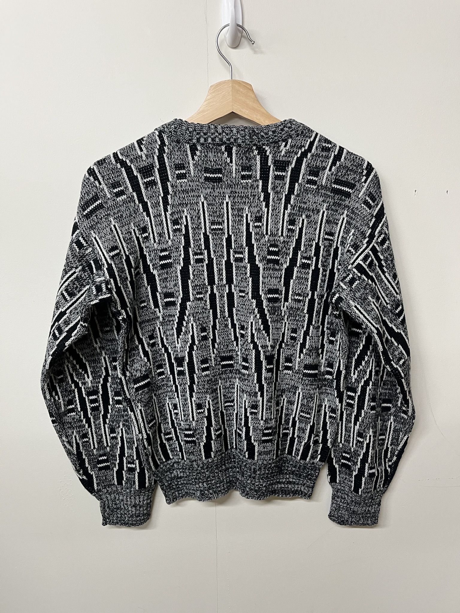 Vintage Vintage 2000s Fashion Police Mens Knit Sweater Size S Size US S / EU 44-46 / 1 - 3 Thumbnail