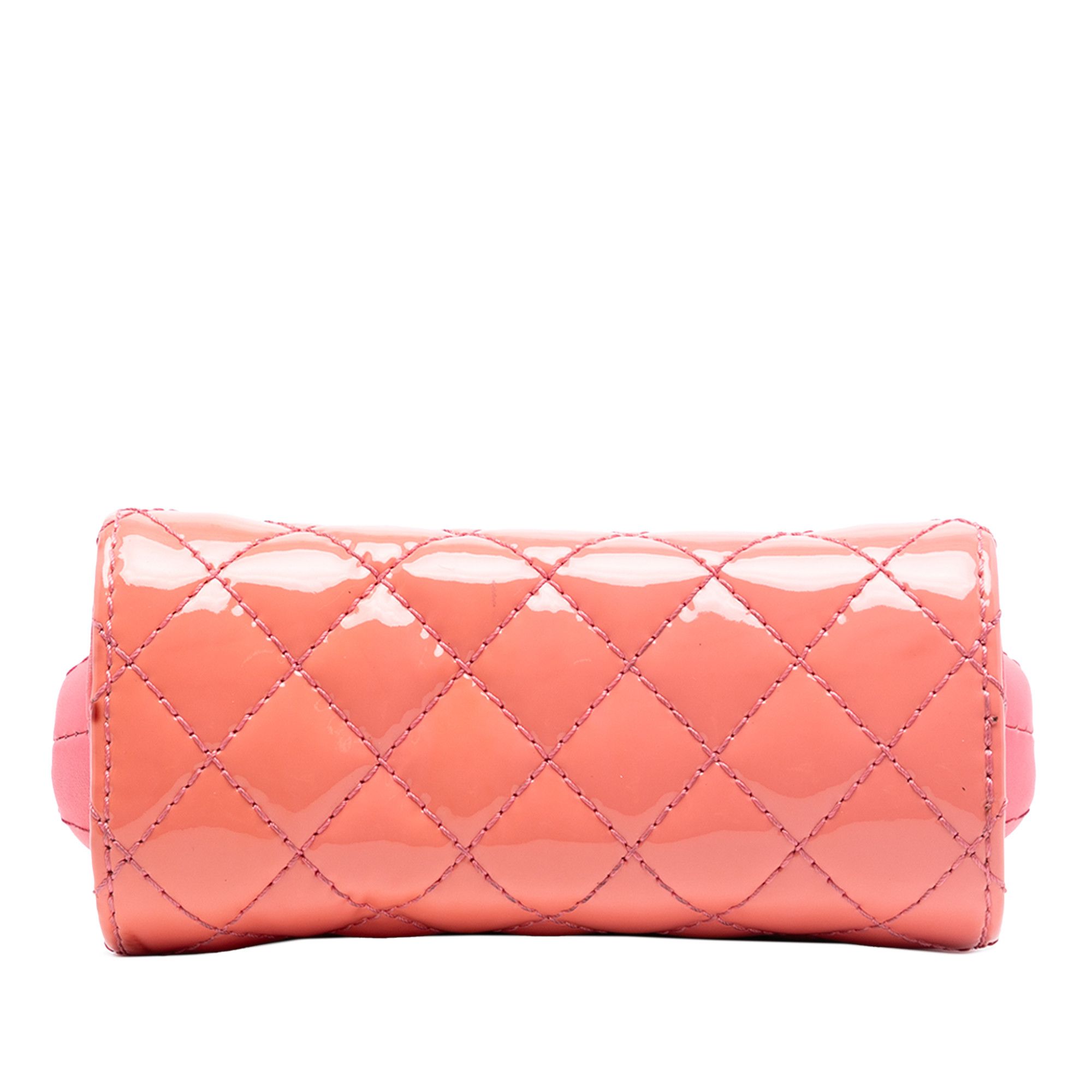 Chanel Chanel CC Quilted Patent Frame Clutch with Chain Size ONE SIZE - 3 Thumbnail