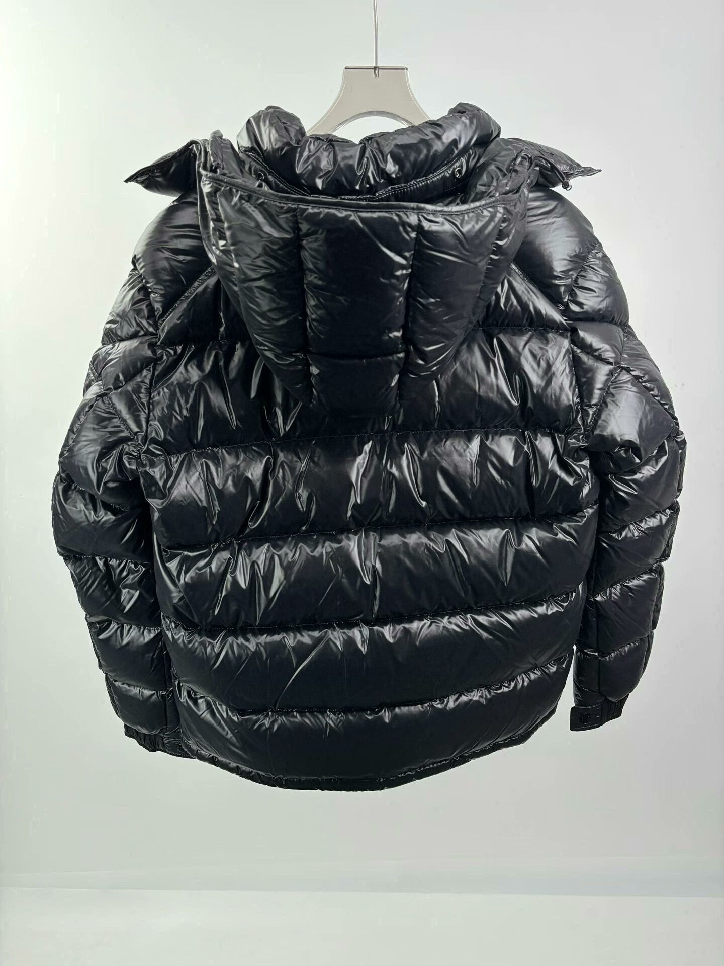 Moncler moncler maya black puffer jacket Size US M / EU 48-50 / 2 - 2 Thumbnail