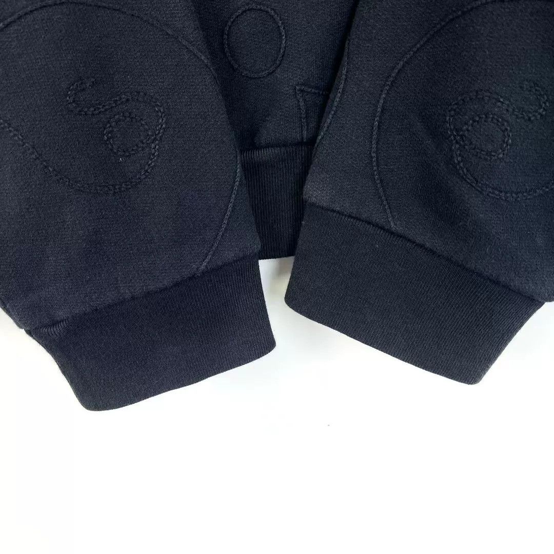 Louis Vuitton louis vuitton black pullover sweater with embroidery Size US L / EU 52-54 / 3 - 3 Thumbnail