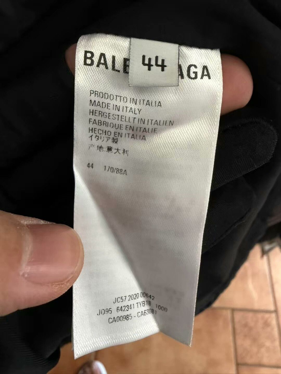 Balenciaga balenciaga sports jacket with number 10 Size US L / EU 52-54 / 3 - 3 Thumbnail