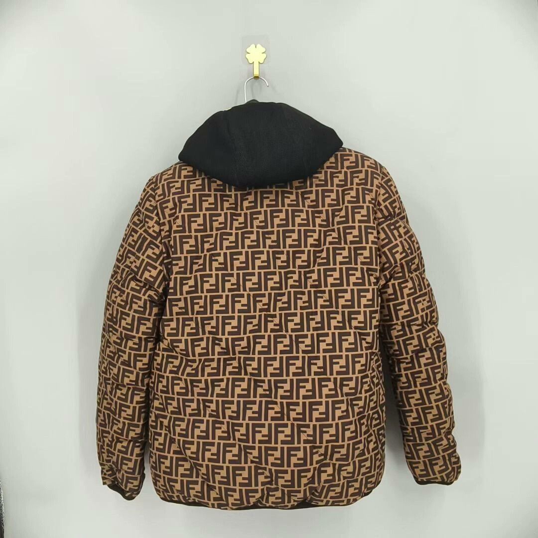 Fendi reversible down jacket with detachable hood Size US M / EU 48-50 / 2 - 2 Thumbnail
