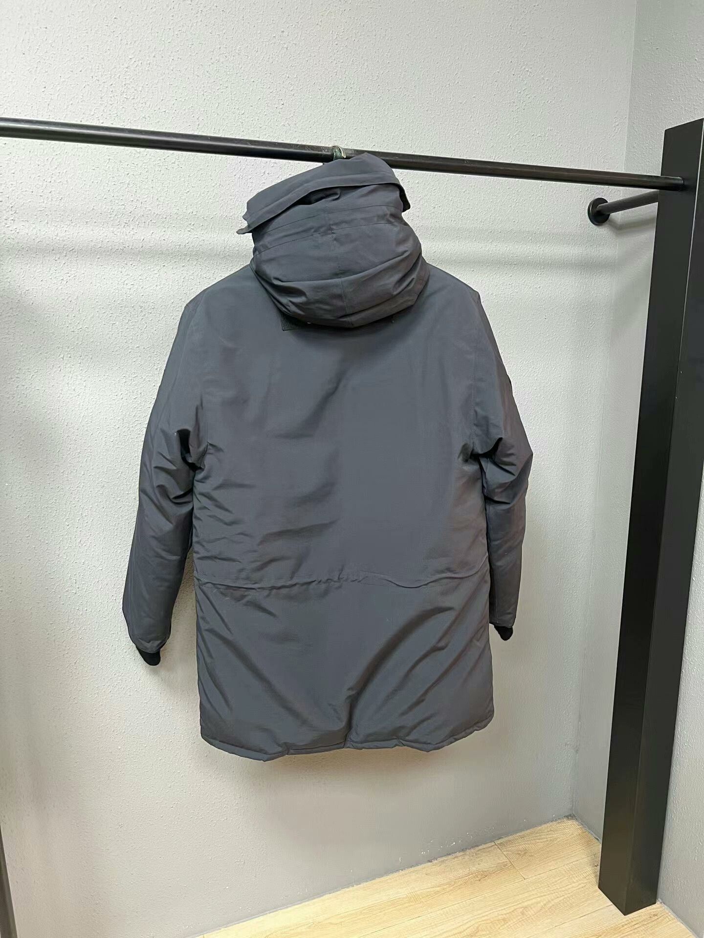 Canada Goose canada goose expedition down jacket xs Size US XS / EU 42 / 0 - 2 Thumbnail