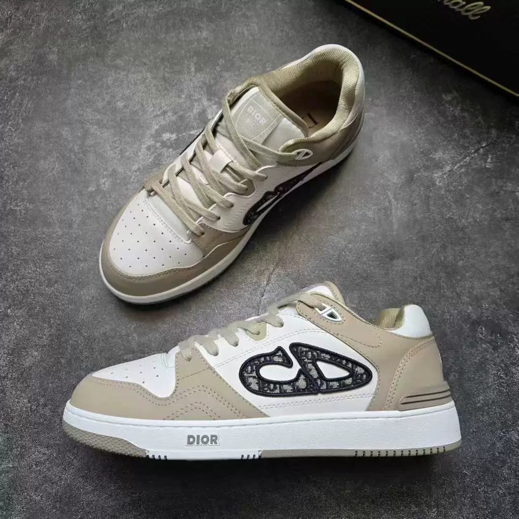 Dior dior b57 white and brown sneakers Size US 10 / EU 43 - 4 Thumbnail