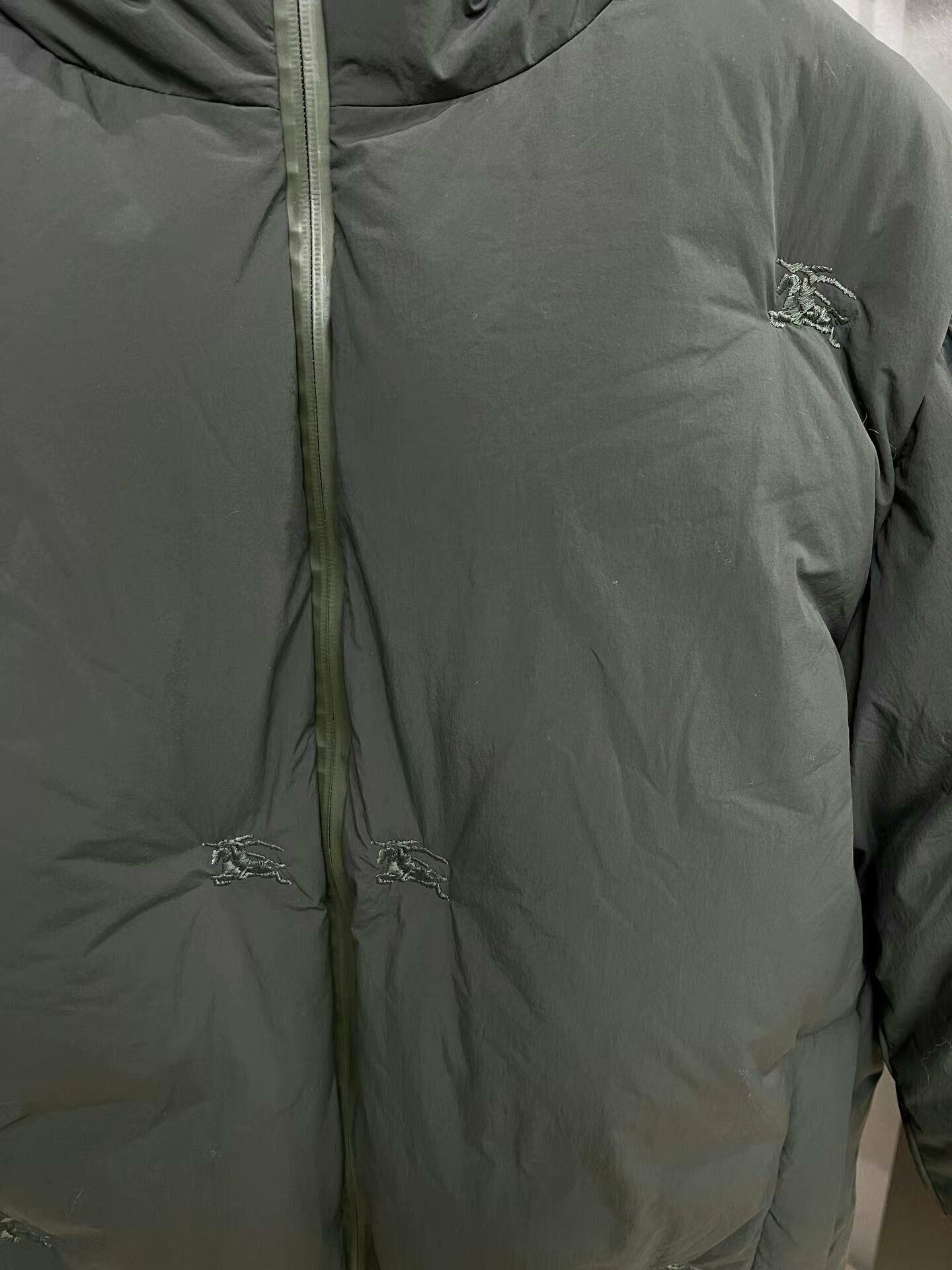 Burberry burberry new puffer jacket with hood Size US L / EU 52-54 / 3 - 4 Thumbnail