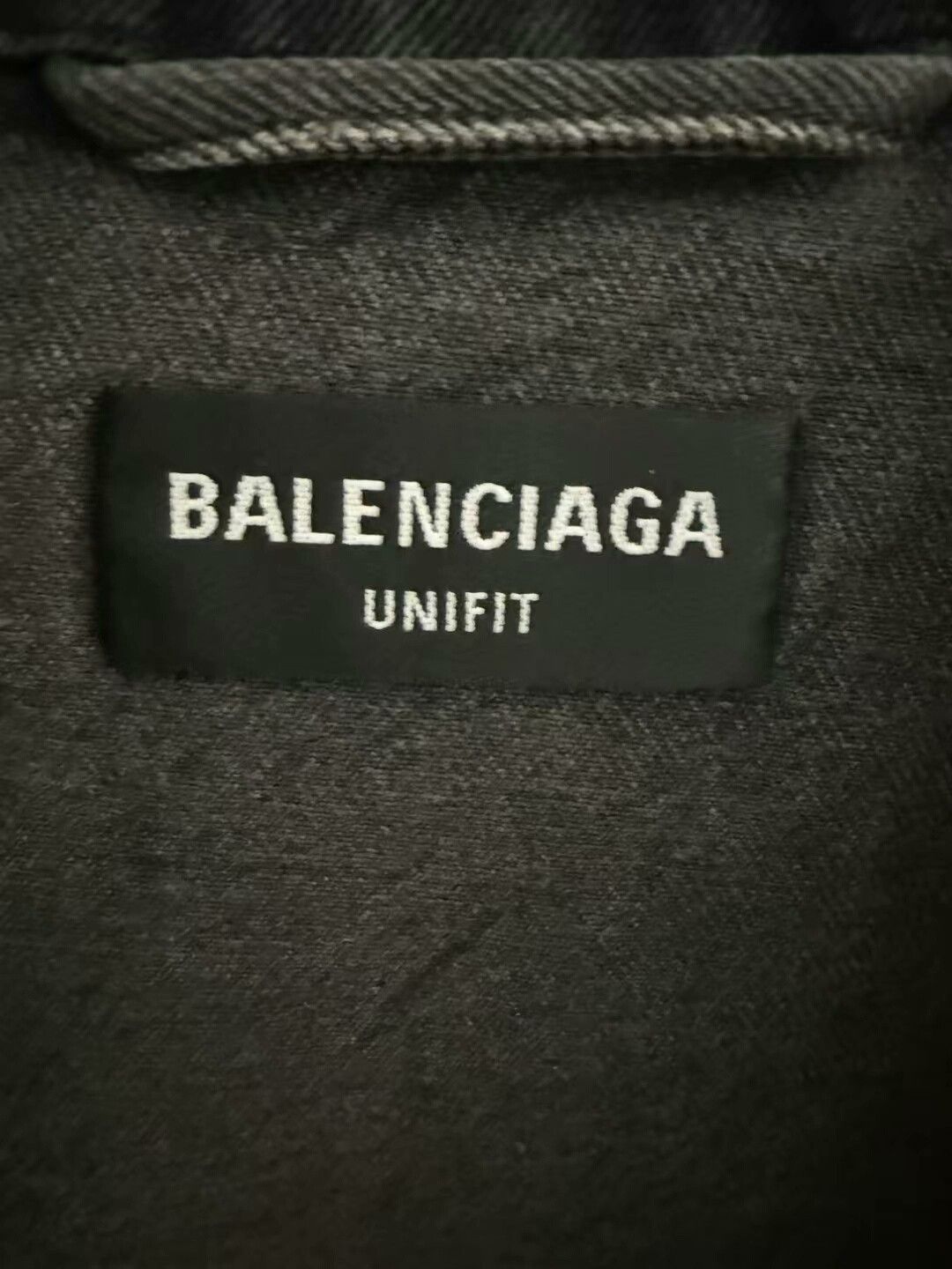 Balenciaga balenciaga heart logo denim jacket size M Size US M / EU 48-50 / 2 - 2 Thumbnail
