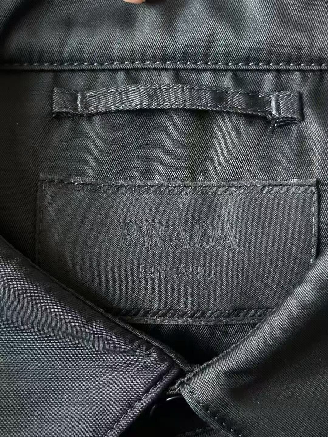 Prada prada black nylon triangle logo shirt Size US L / EU 52-54 / 3 - 3 Thumbnail
