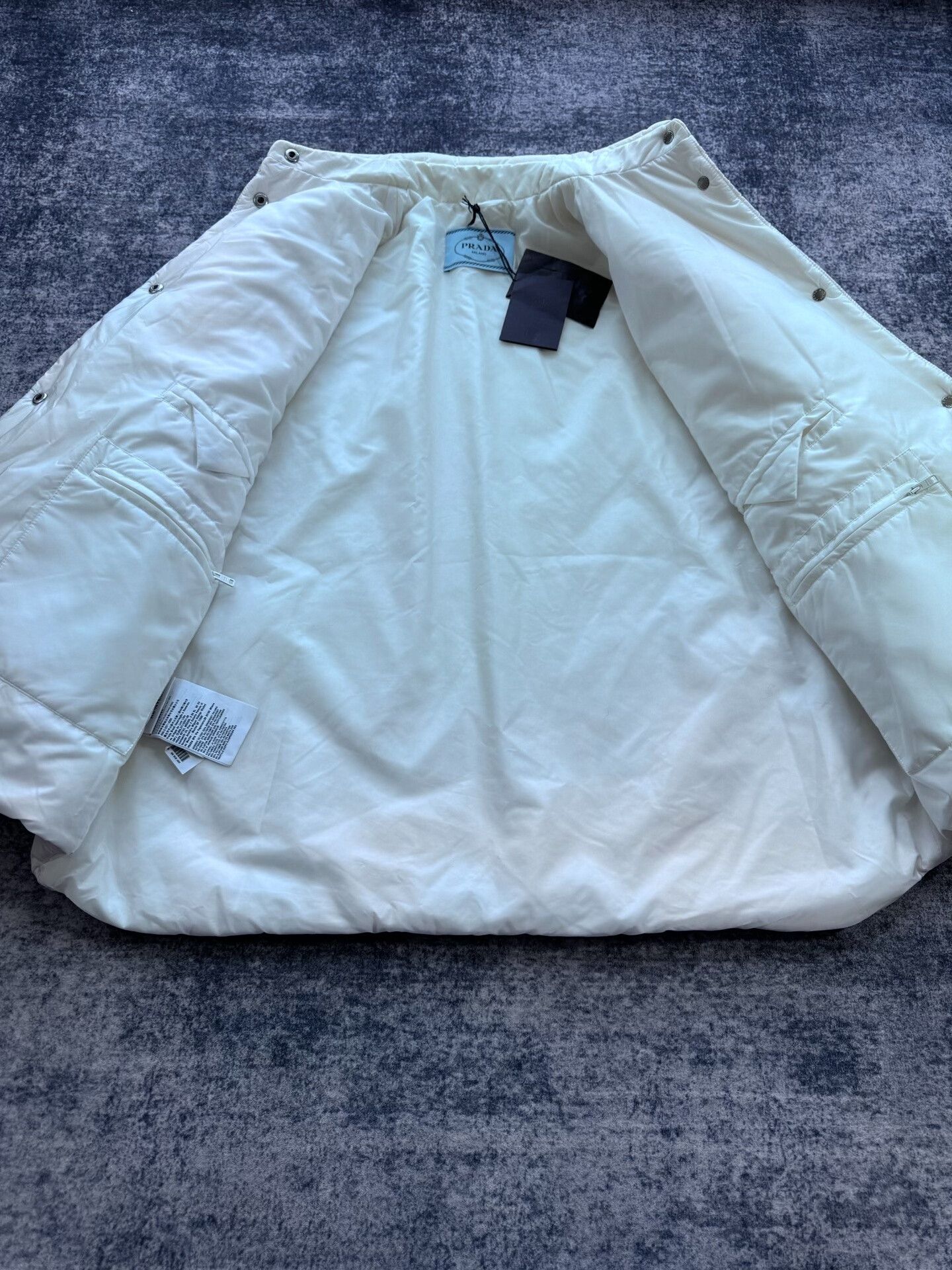 Prada Prada White Triangle Logo Nylon Jacket Size S / US 4 / IT 40 - 3 Thumbnail