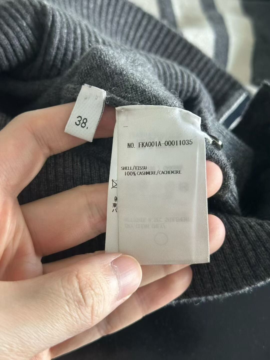 Thom Browne thom browne gray cashmere sweater Size US S / EU 44-46 / 1 - 4 Thumbnail