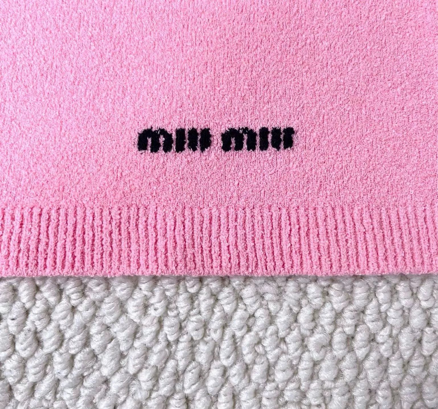 Miu Miu miu miu pink logo half skirt Size 38" / US 16 / IT 52 - 5 Thumbnail