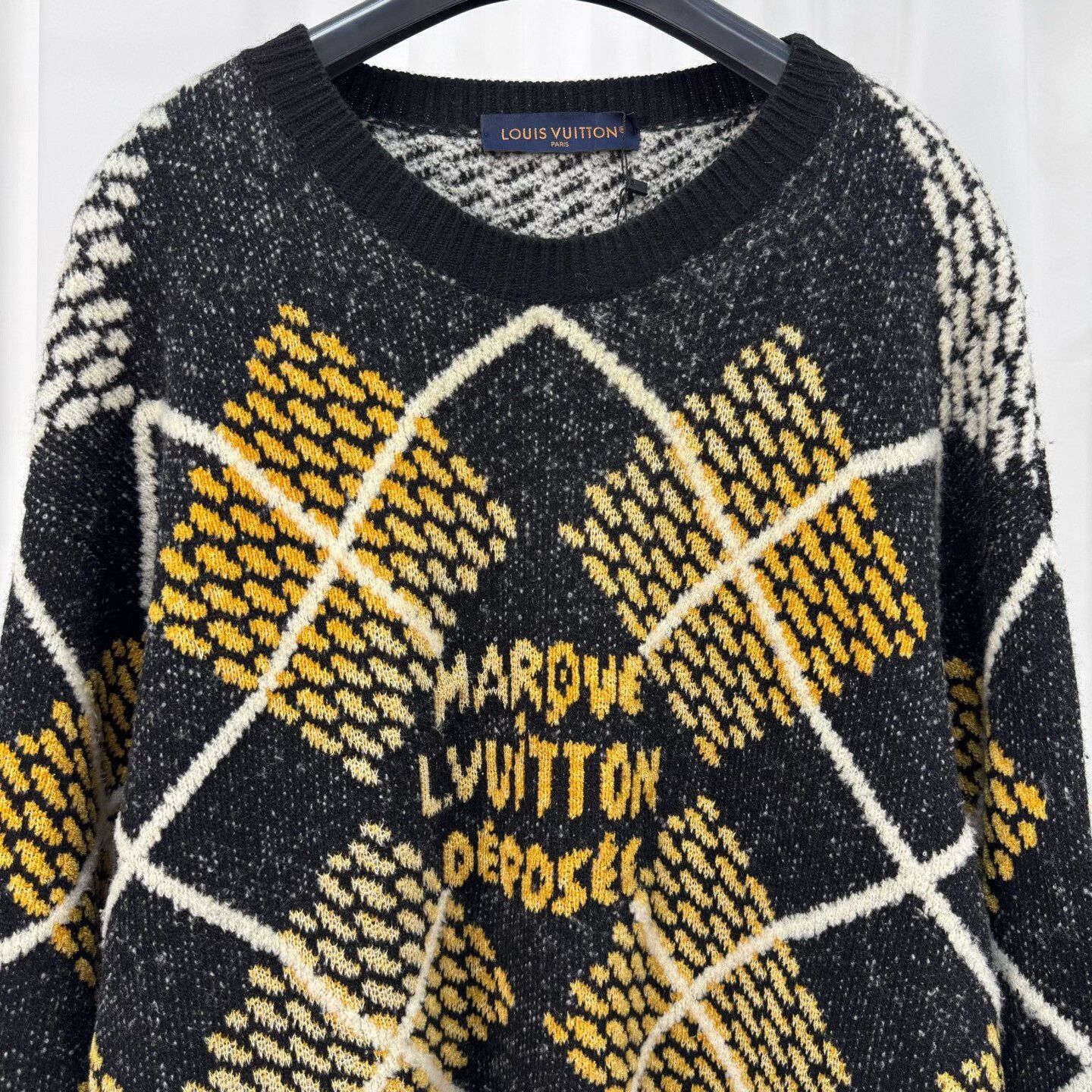Louis Vuitton louis vuitton argyle knit sweater in black Size XXL / US 16-18 / IT 52-54 - 3 Thumbnail