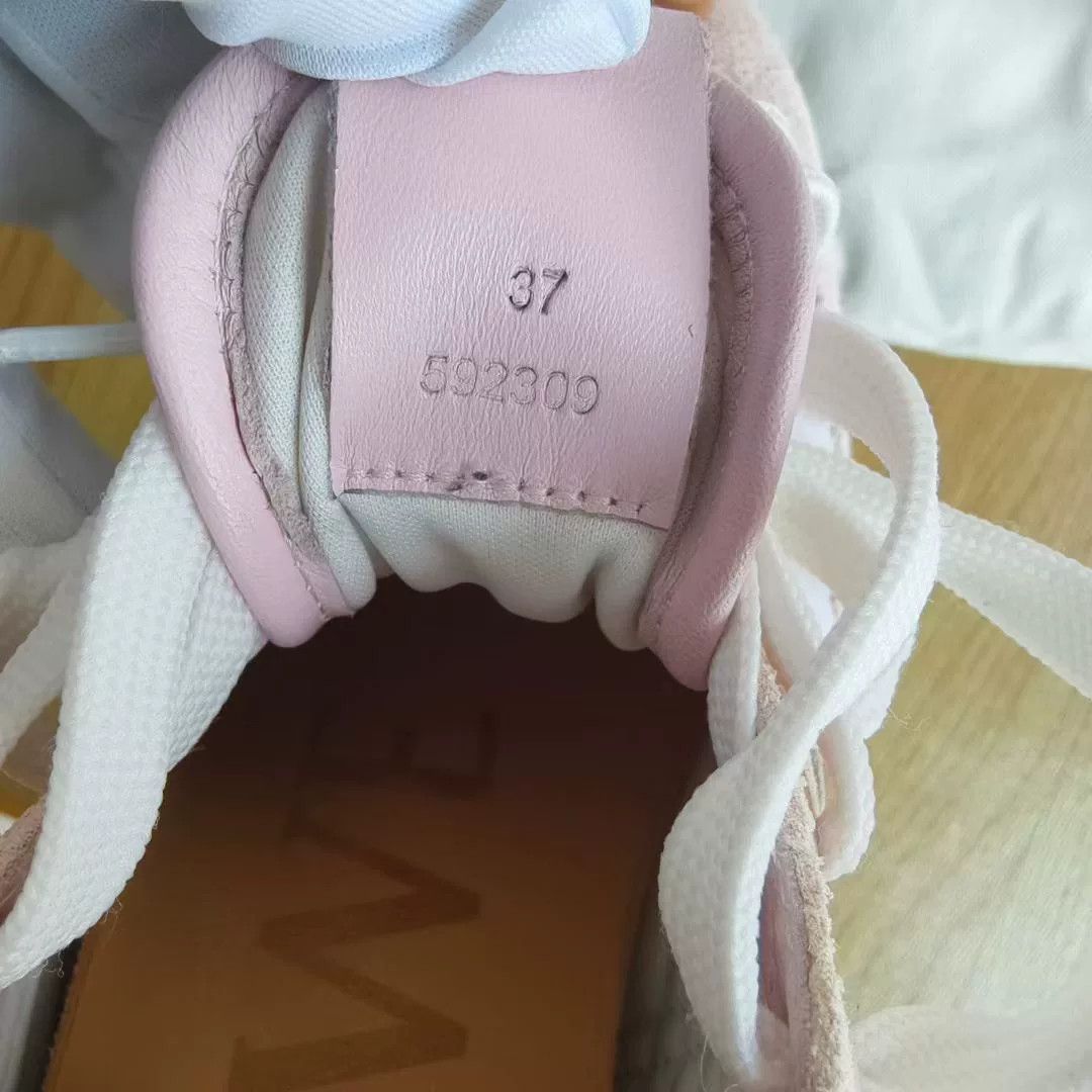 Loewe loewe flow runner pink lace-up sneakers Size US 6 / IT 36 - 7 Thumbnail