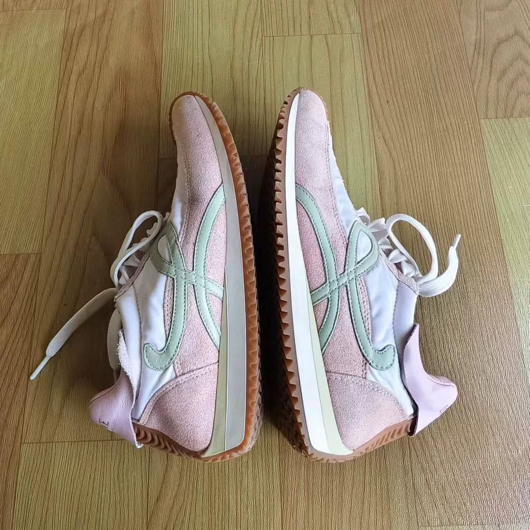 Loewe loewe flow runner pink lace-up sneakers Size US 6 / IT 36 - 3 Thumbnail