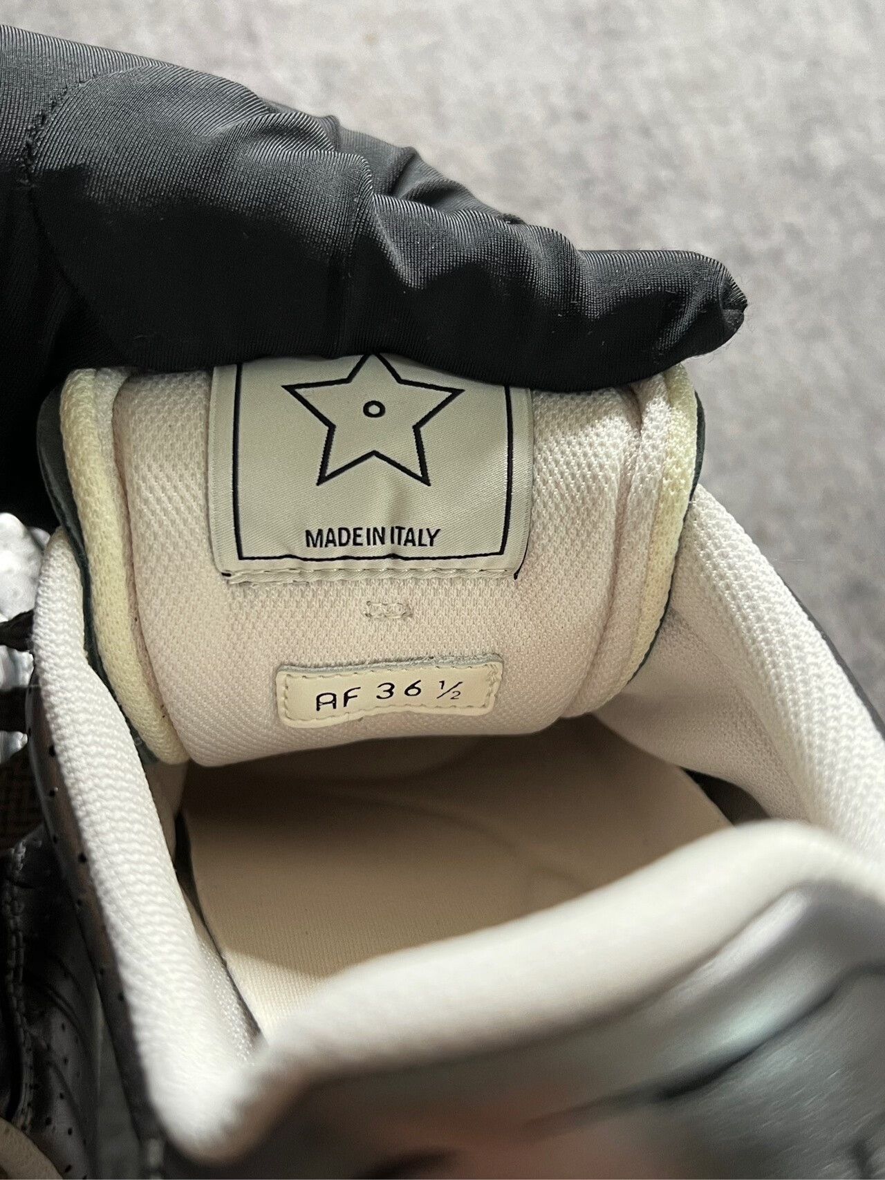 Dior Dior Silver Sneakers Size 36.5 Size US 6.5 / IT 36.5 - 8 Thumbnail