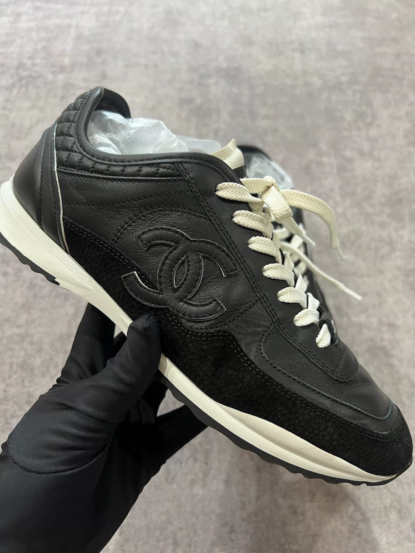 Chanel Chanel 25p Black Fashion Sneakers Size 38 Size US 7.5 / IT 37.5 - 3 Thumbnail