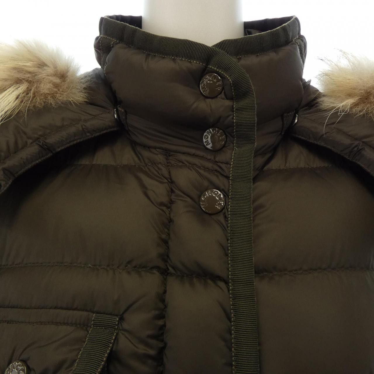 Moncler Moncler Moncler HERMIFUR 53048 Down Coat Natural Material Outerwear HERMIFUR DUTY FREE for USA Size ONE SIZE - 6 Thumbnail