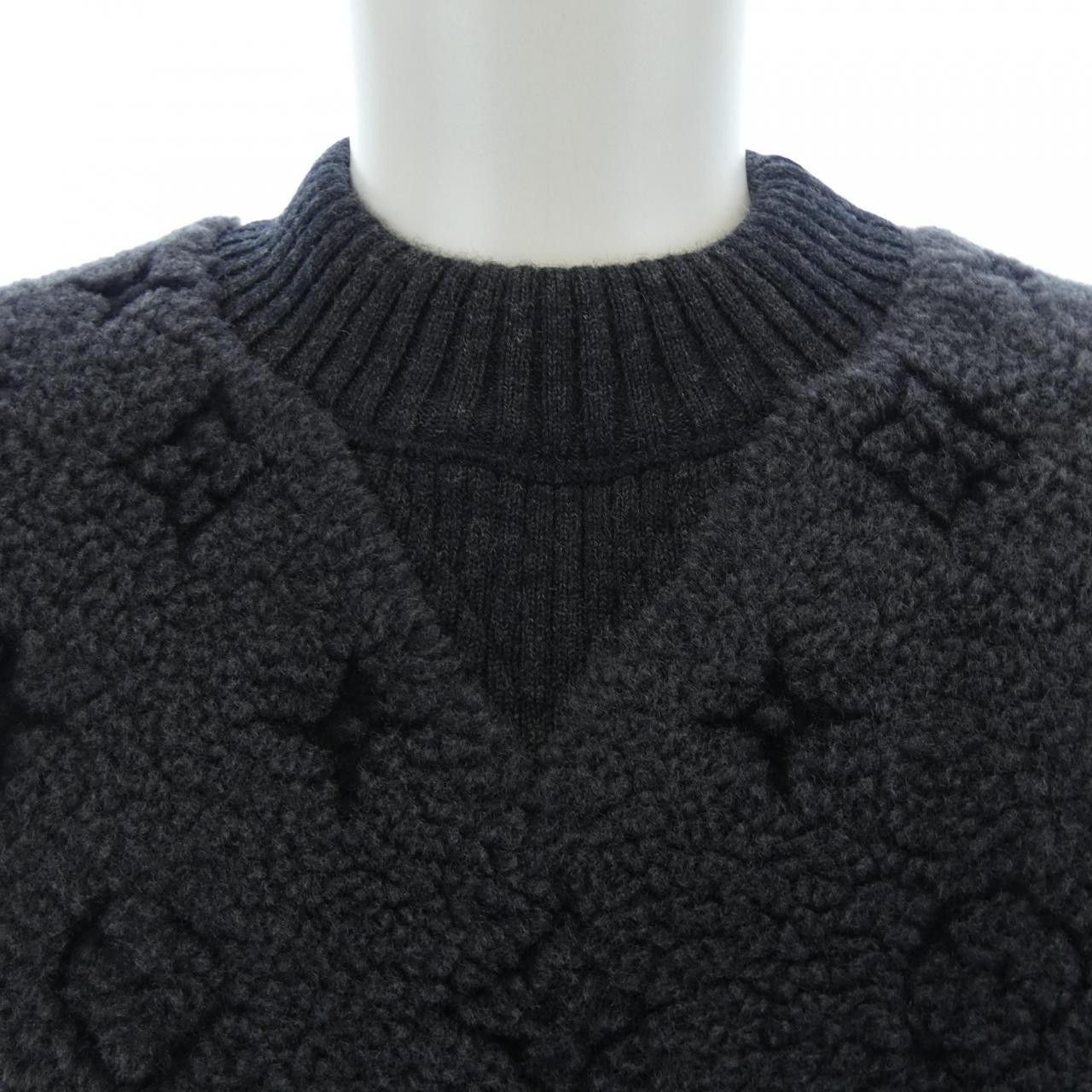 Louis Vuitton Louis Vuitton Louis Vuitton Monogram Shearling Sweatshirt Natural Material Sweatshirts & Hoodies HHL77WRDA DUTY FREE for USA Size ONE SIZE - 5 Thumbnail