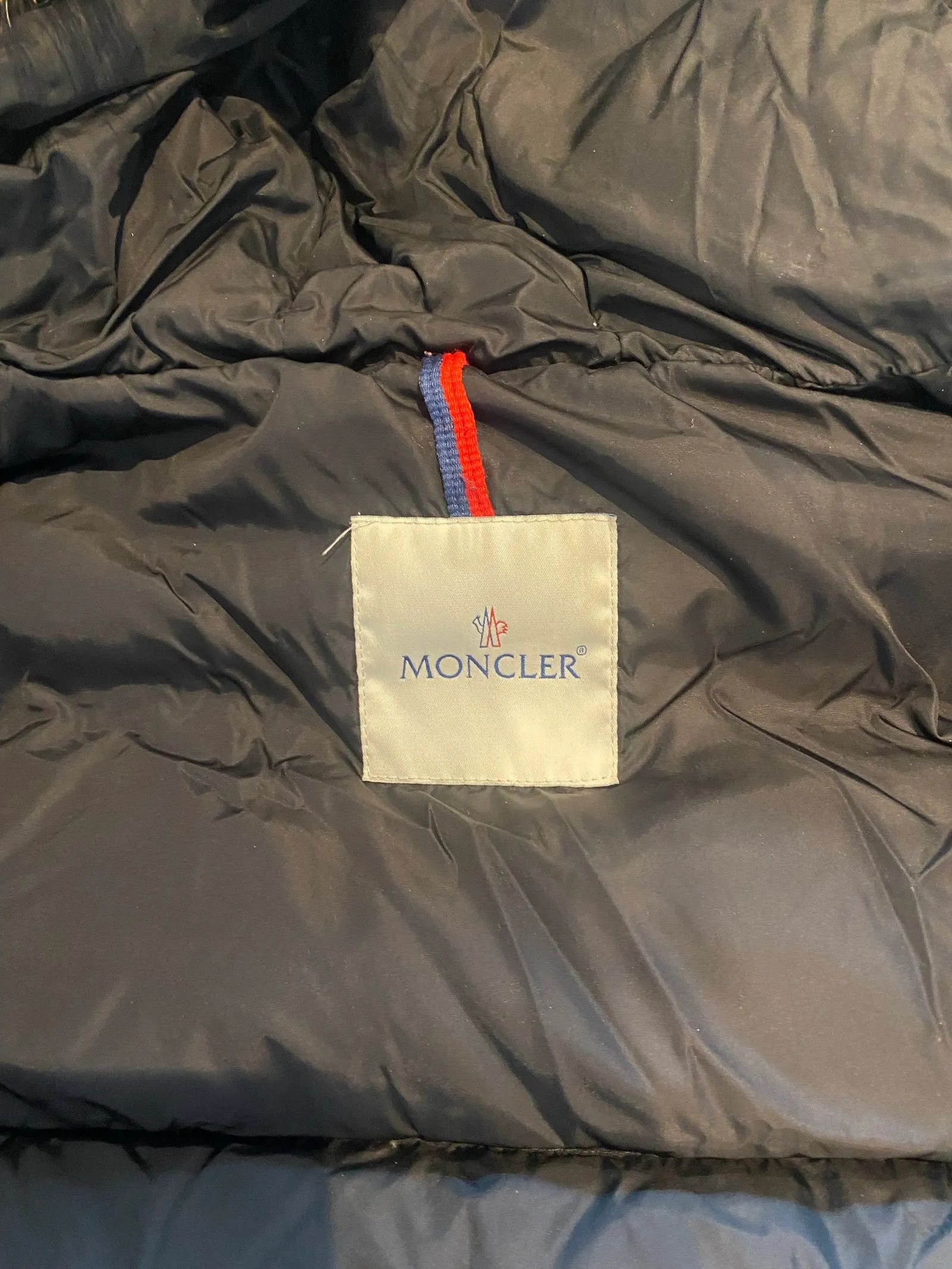 Moncler Moncler Coat Size M / US 6-8 / IT 42-44 - 4 Thumbnail