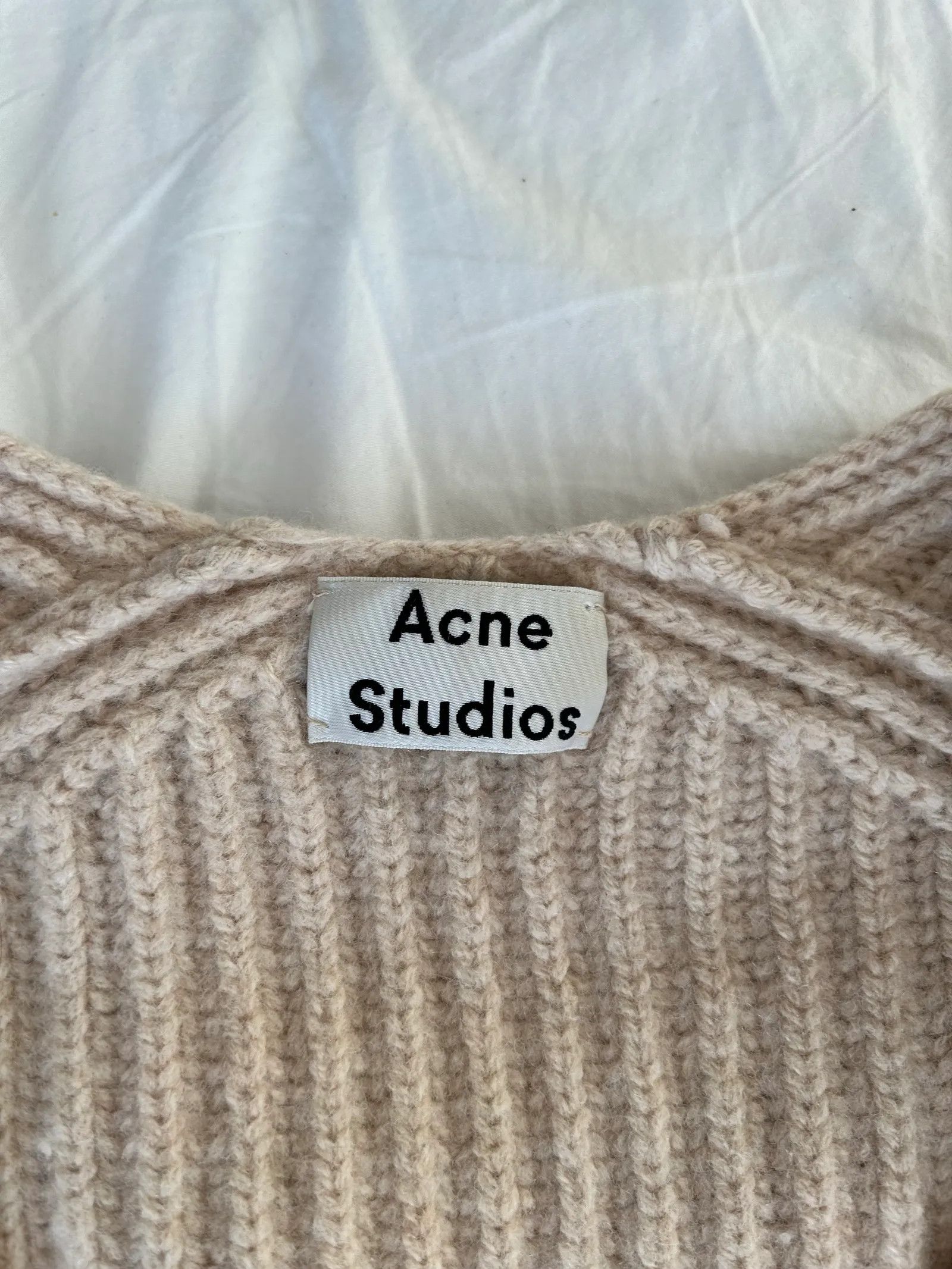 Acne Studios Acne Studios Deborah L-wool Paw16 Sweater Size M / US 6-8 / IT 42-44 - 2 Thumbnail