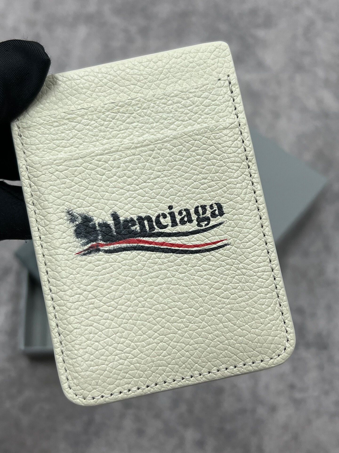 Balenciaga Balenciaga White Logo Magnetic Cardholder Size ONE SIZE - 2 Thumbnail