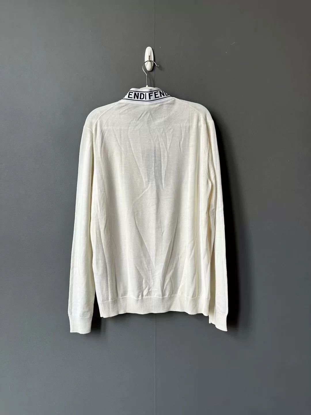 Fendi fendi white letter collar knit sweater Size US L / EU 52-54 / 3 - 2 Thumbnail